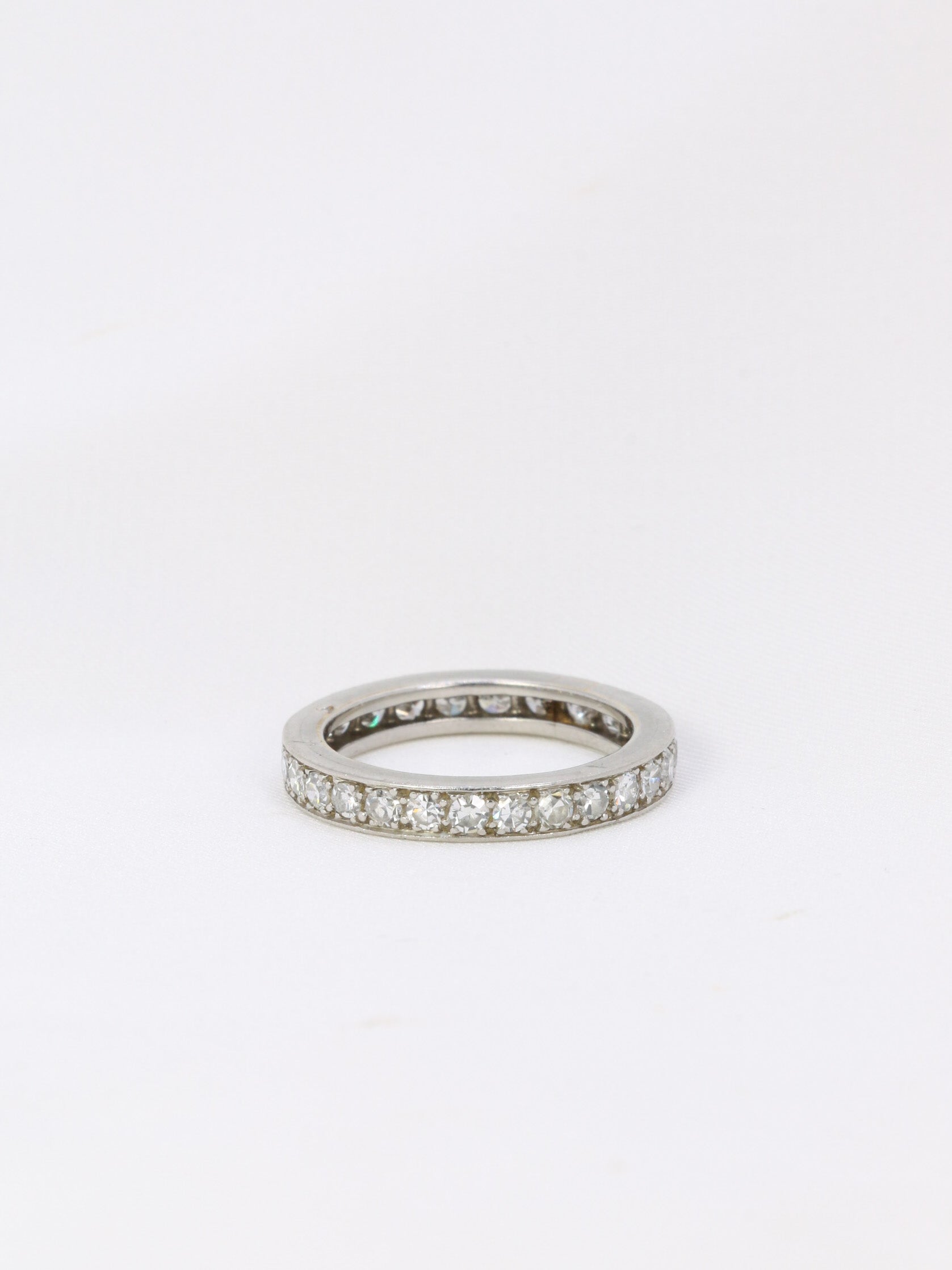 Alliance américaine en platine et diamants 1,35 ct