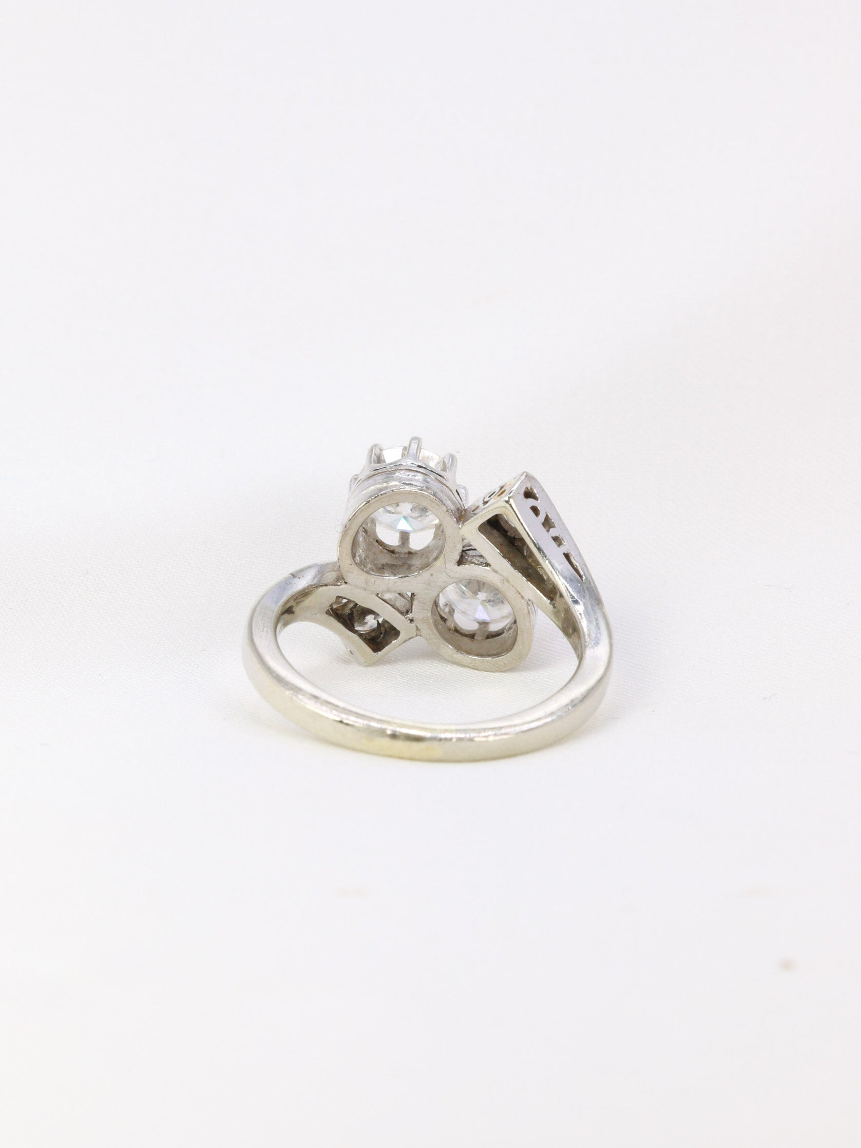 Vintage you and me ring in gold and 1.6 ct diamonds