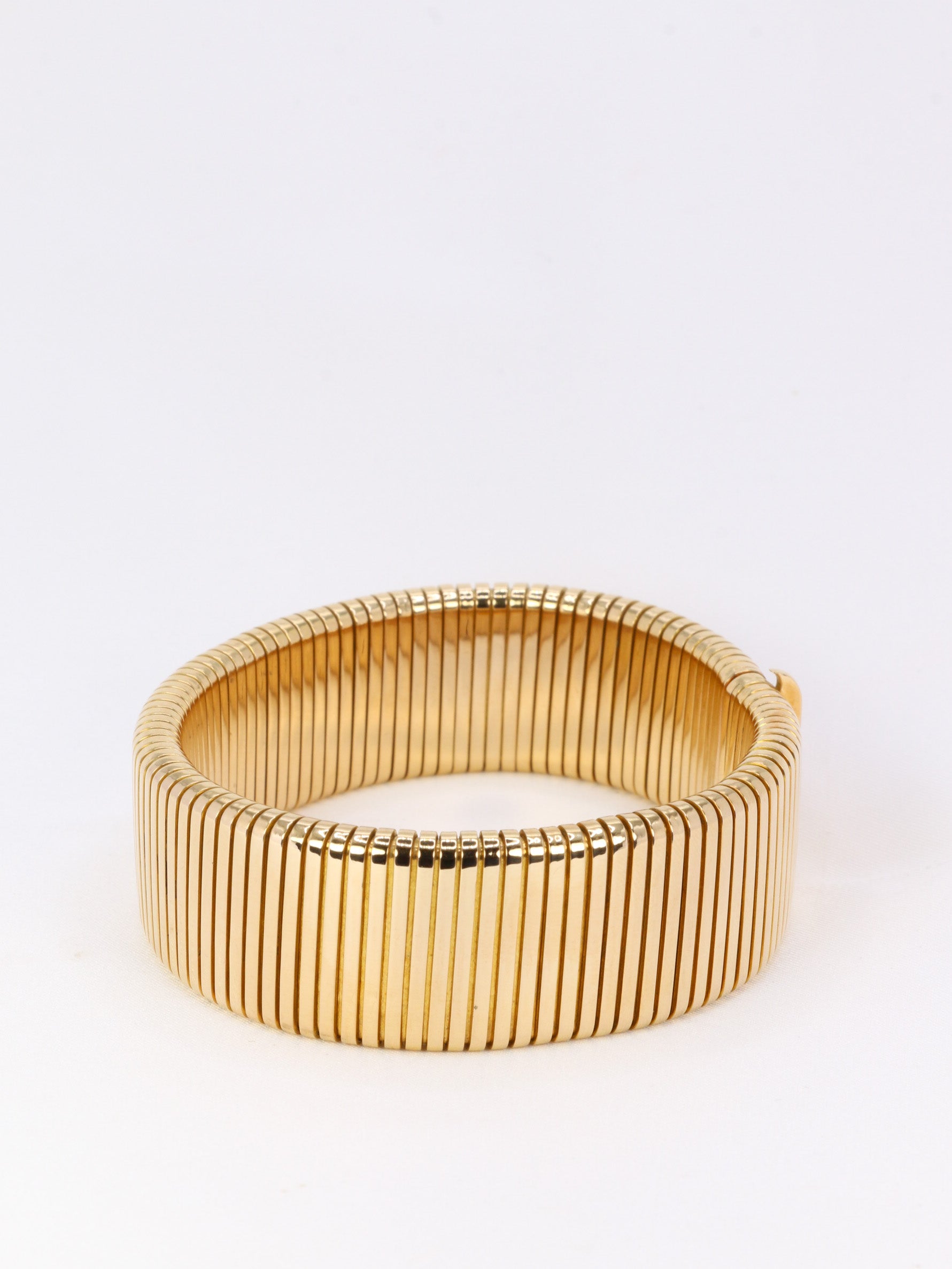 Vintage Tubogas bracelet in yellow gold