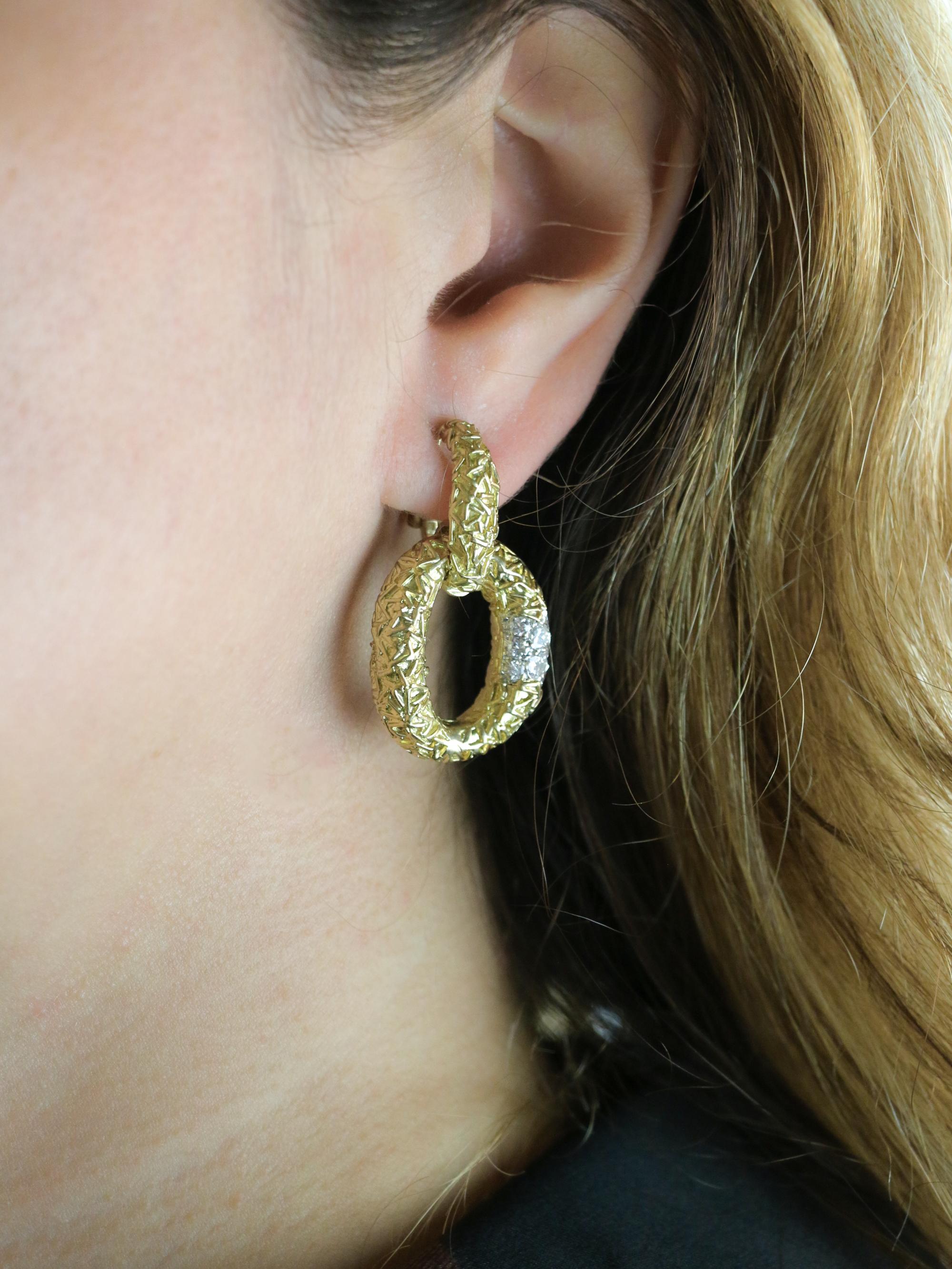VASSORT (Att à) Boucles d'oreilles 'Chevalerie' or jaune diamants