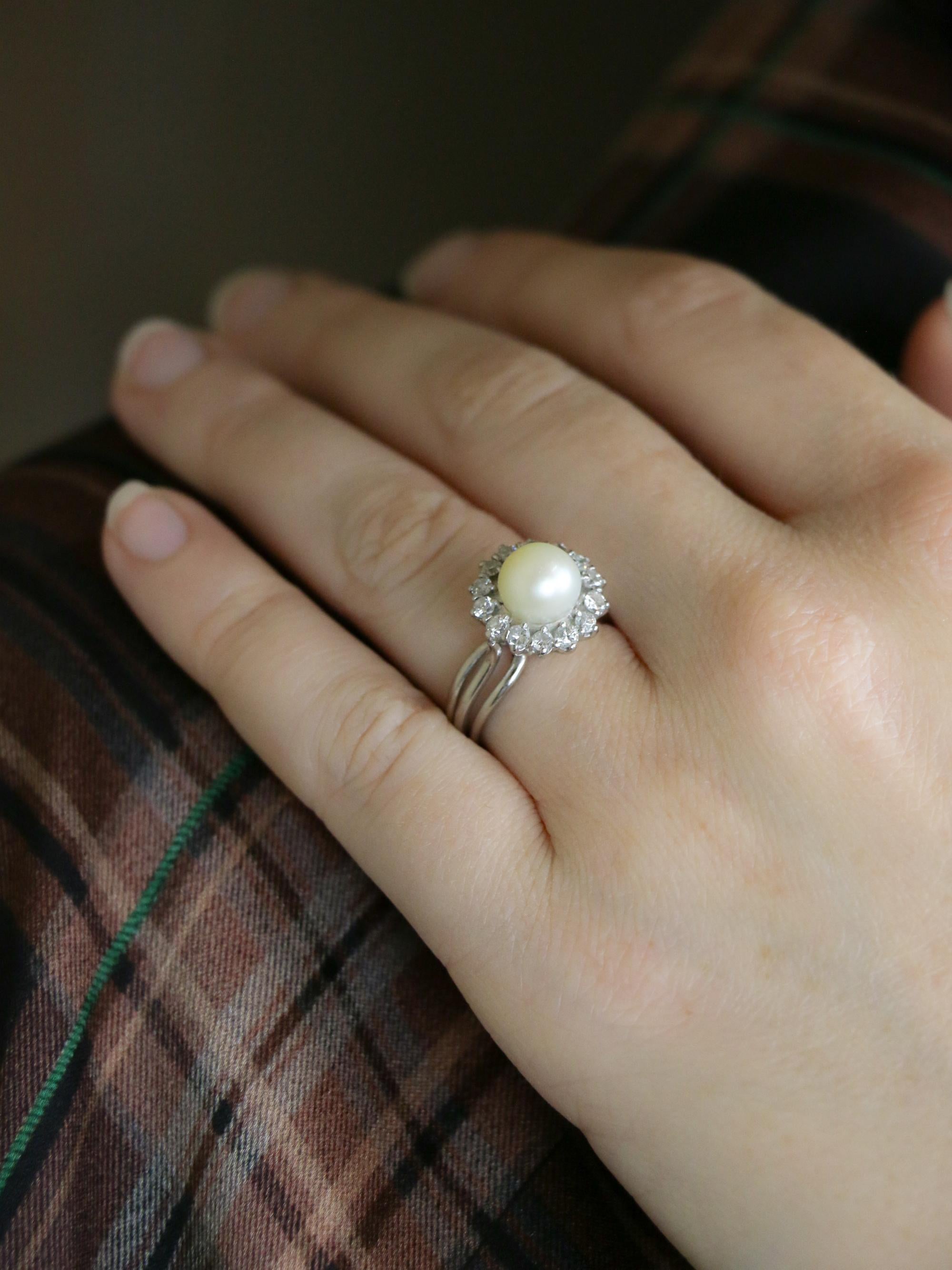 Bague marguerite or blanc perle diamants
