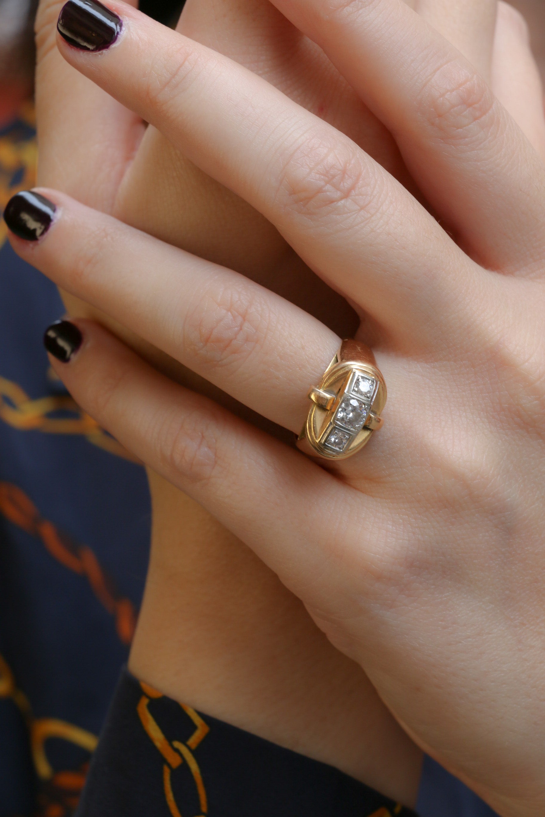 Bague tank Art-Déco en or jaune et diamants