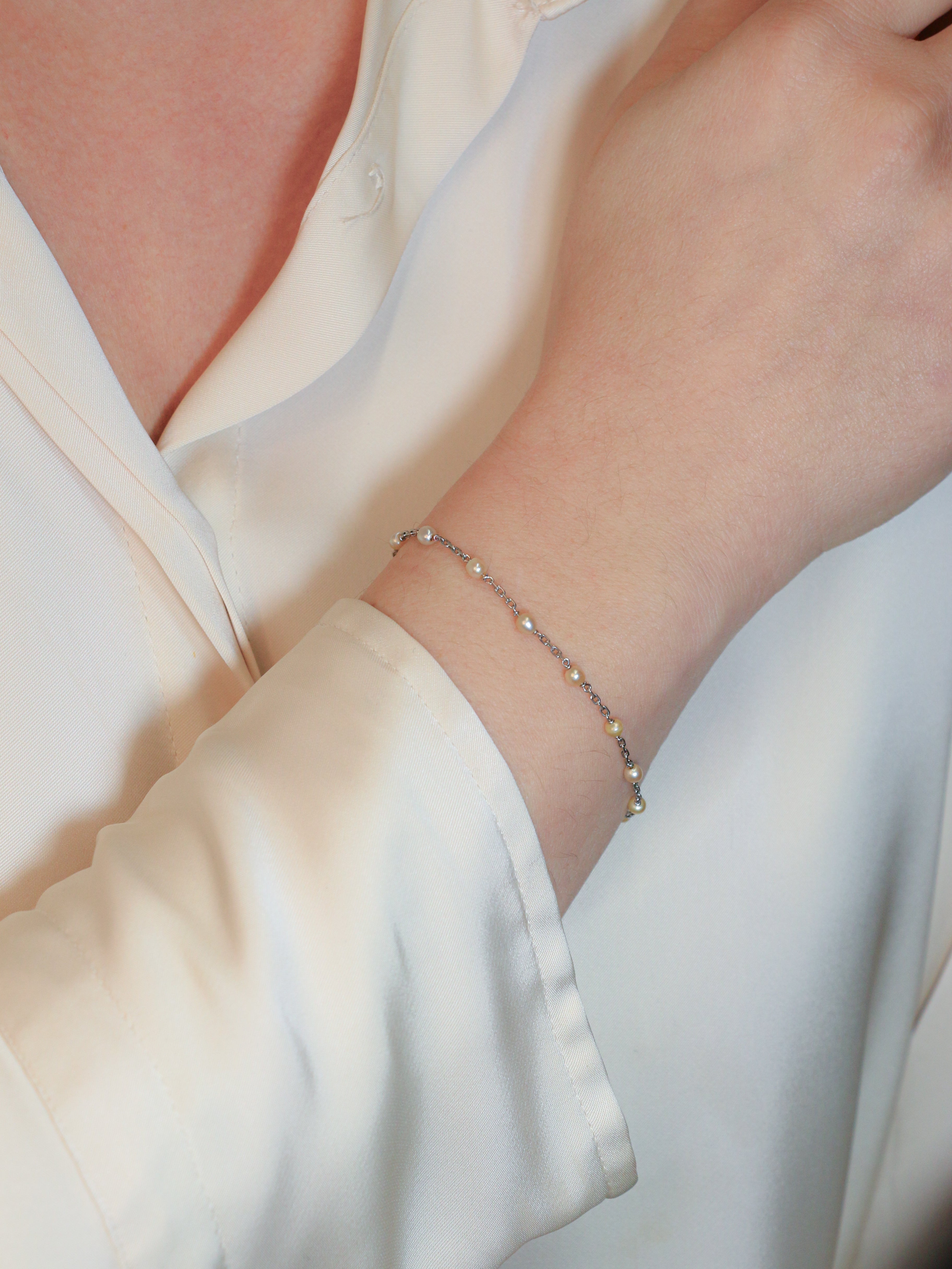 Bracelet ancien perles fines platine