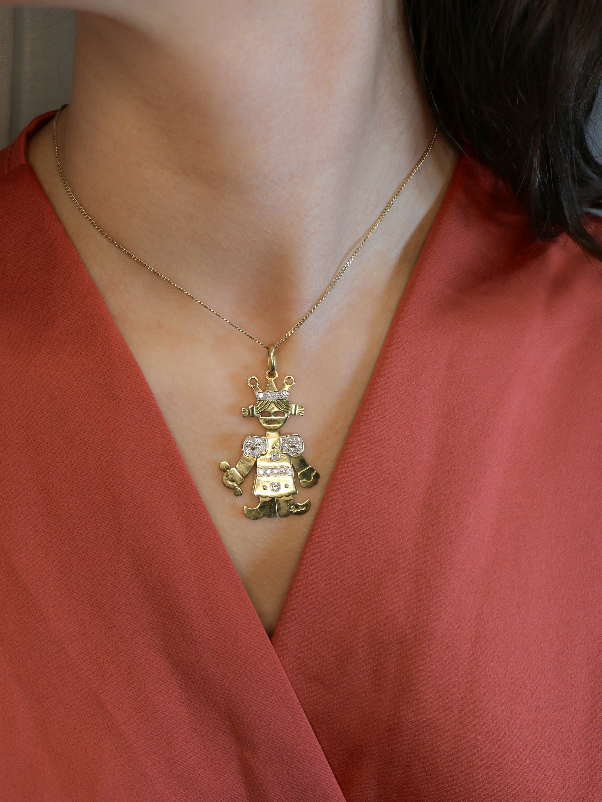 POMELLATO Pendentif Petite Reine articulé 2 ors diamants