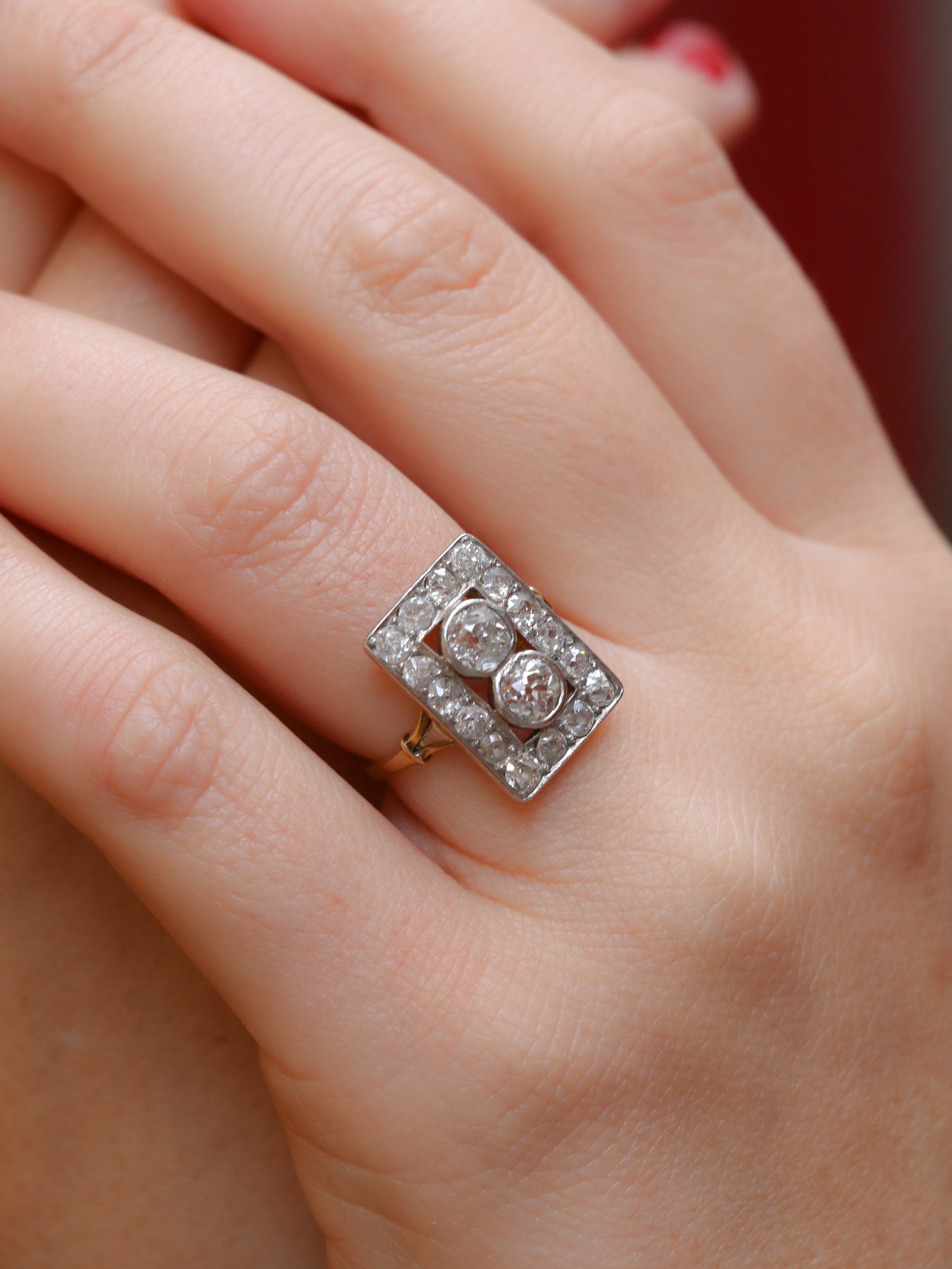 Bague plaque Art-Déco en or, platine et diamants taille ancienne