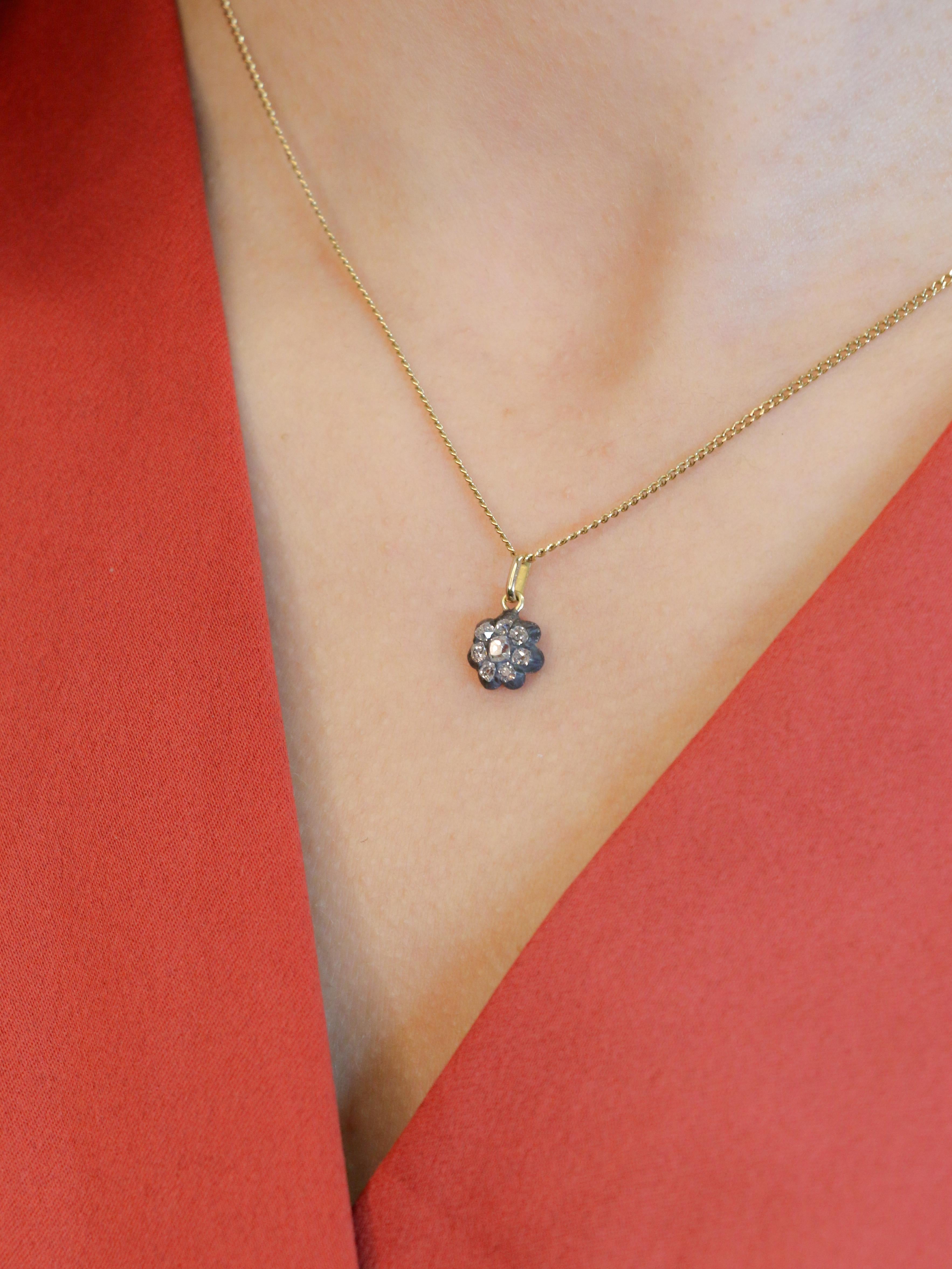 Pendentif fleur Napoleon III or argent diamants taille ancienne