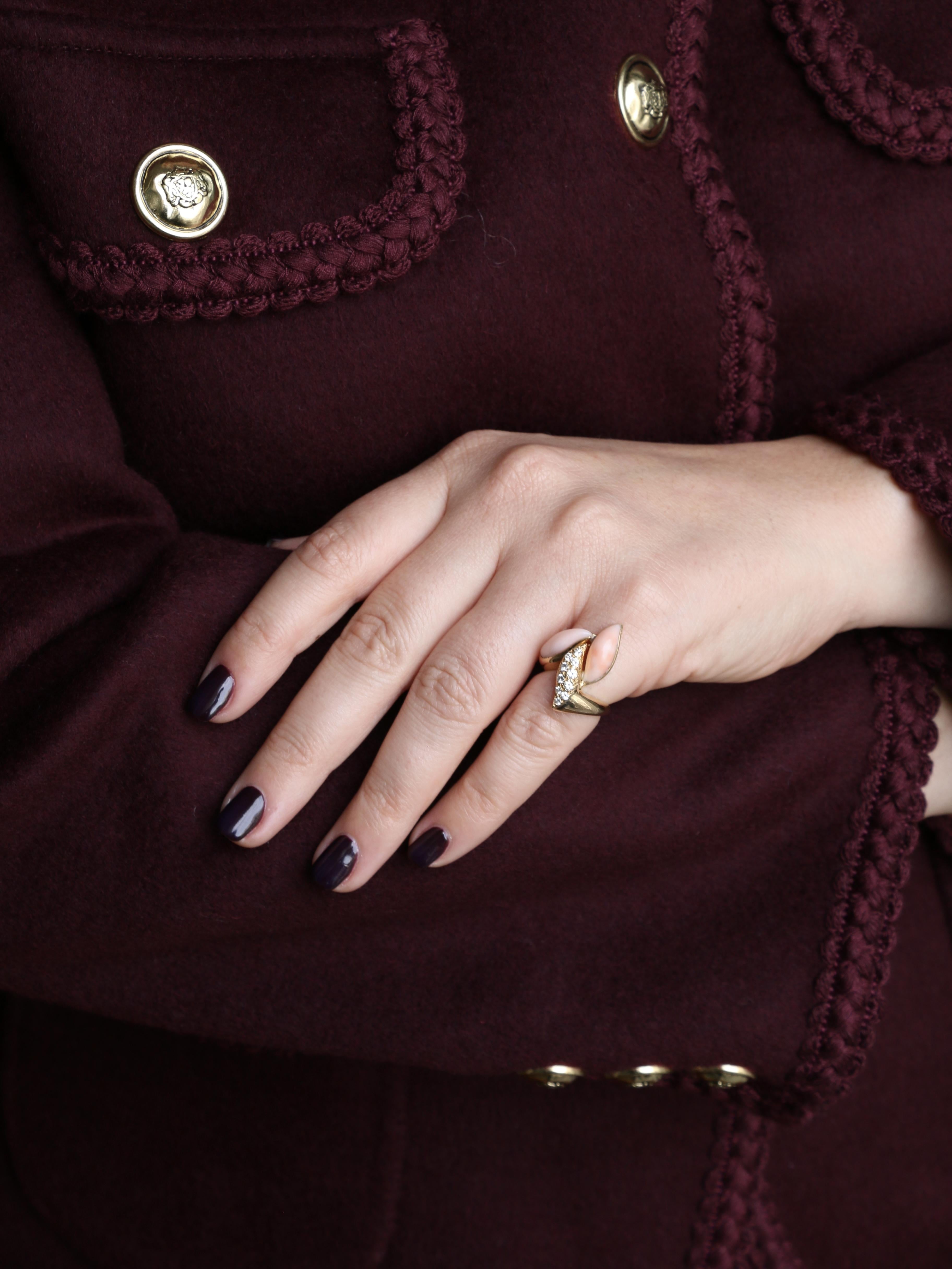 Bague or jaune corail peau d'ange diamants