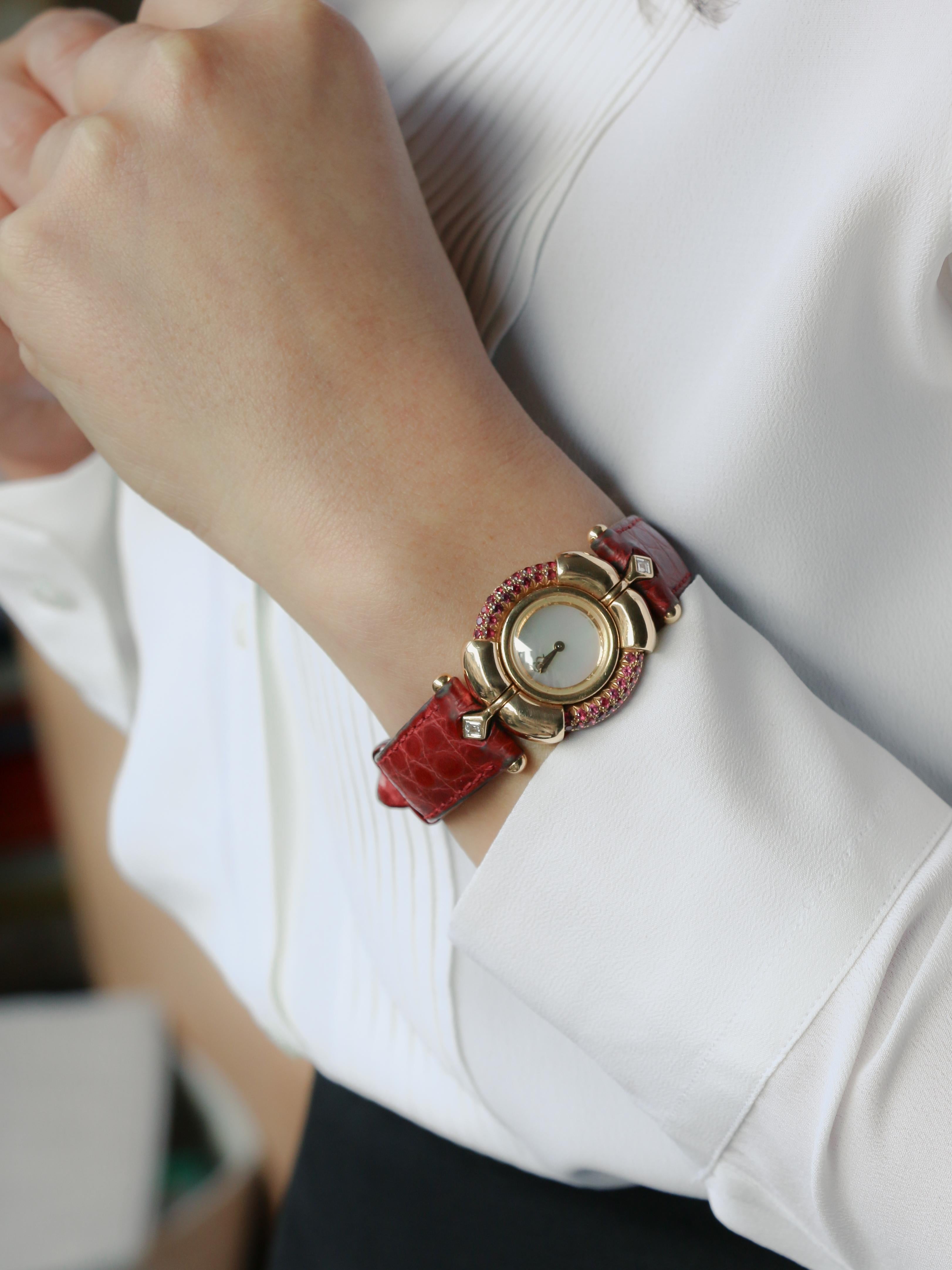 RENE BOIVIN Montre Chrysalide or jaune rubis saphirs diamants