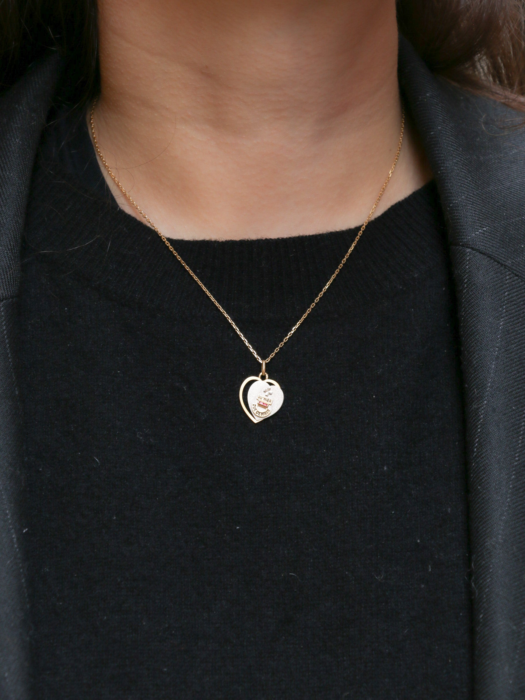 Médaille amour coeur Augis en or, plus qu'hier moins que demain