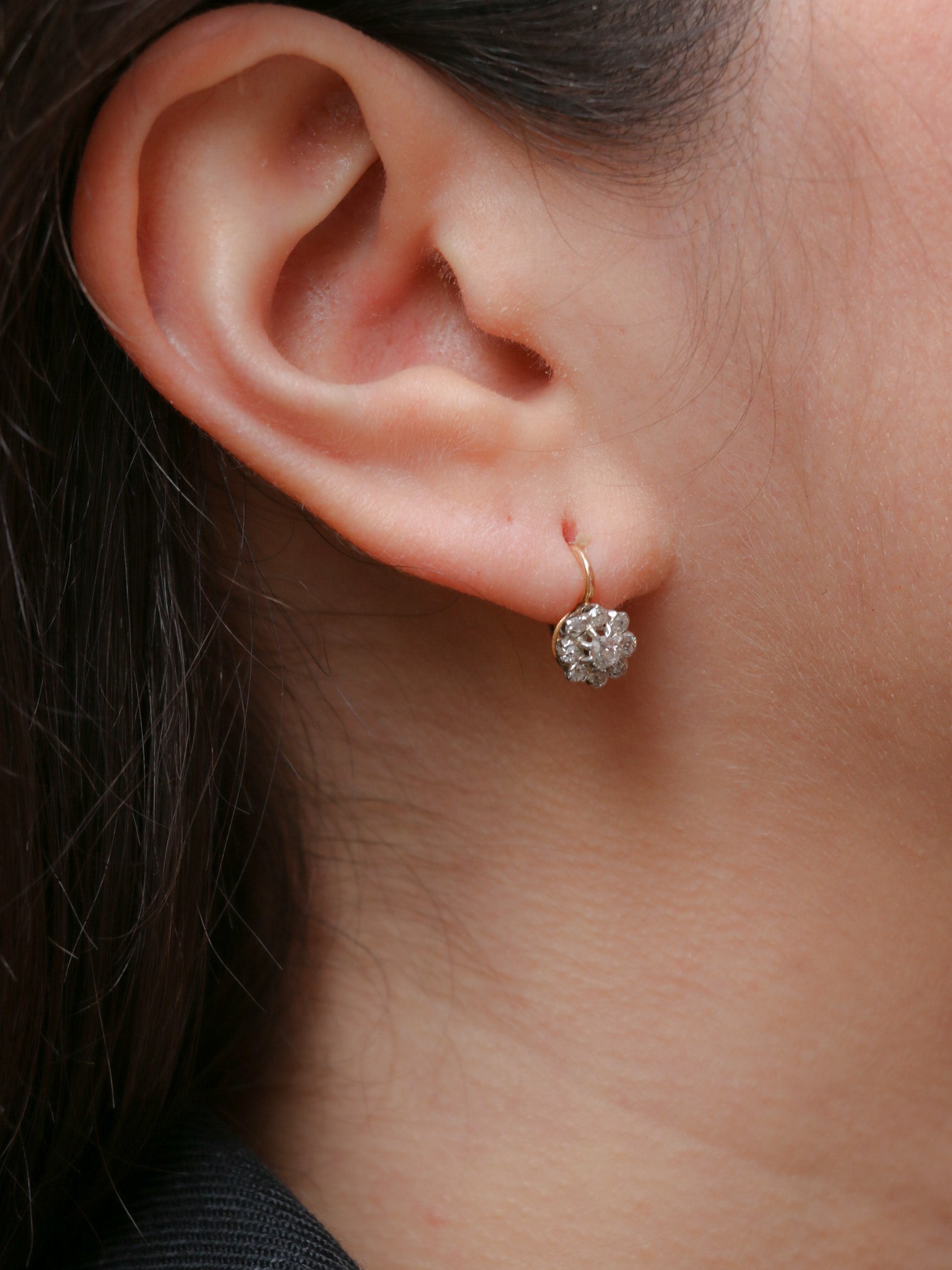 Dormeuses en or et diamants taille ancienne