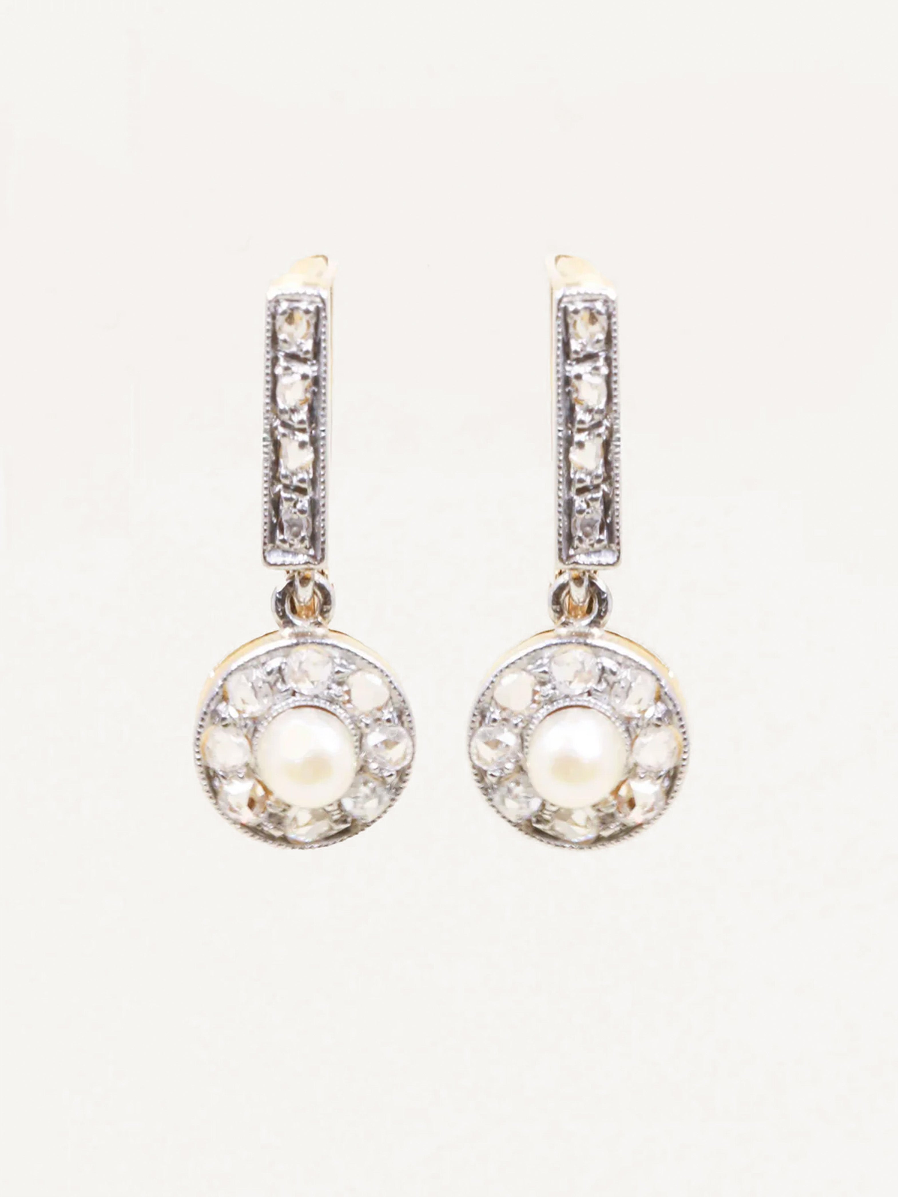 Boucles d'oreilles dormeuses anciennes diamants perles