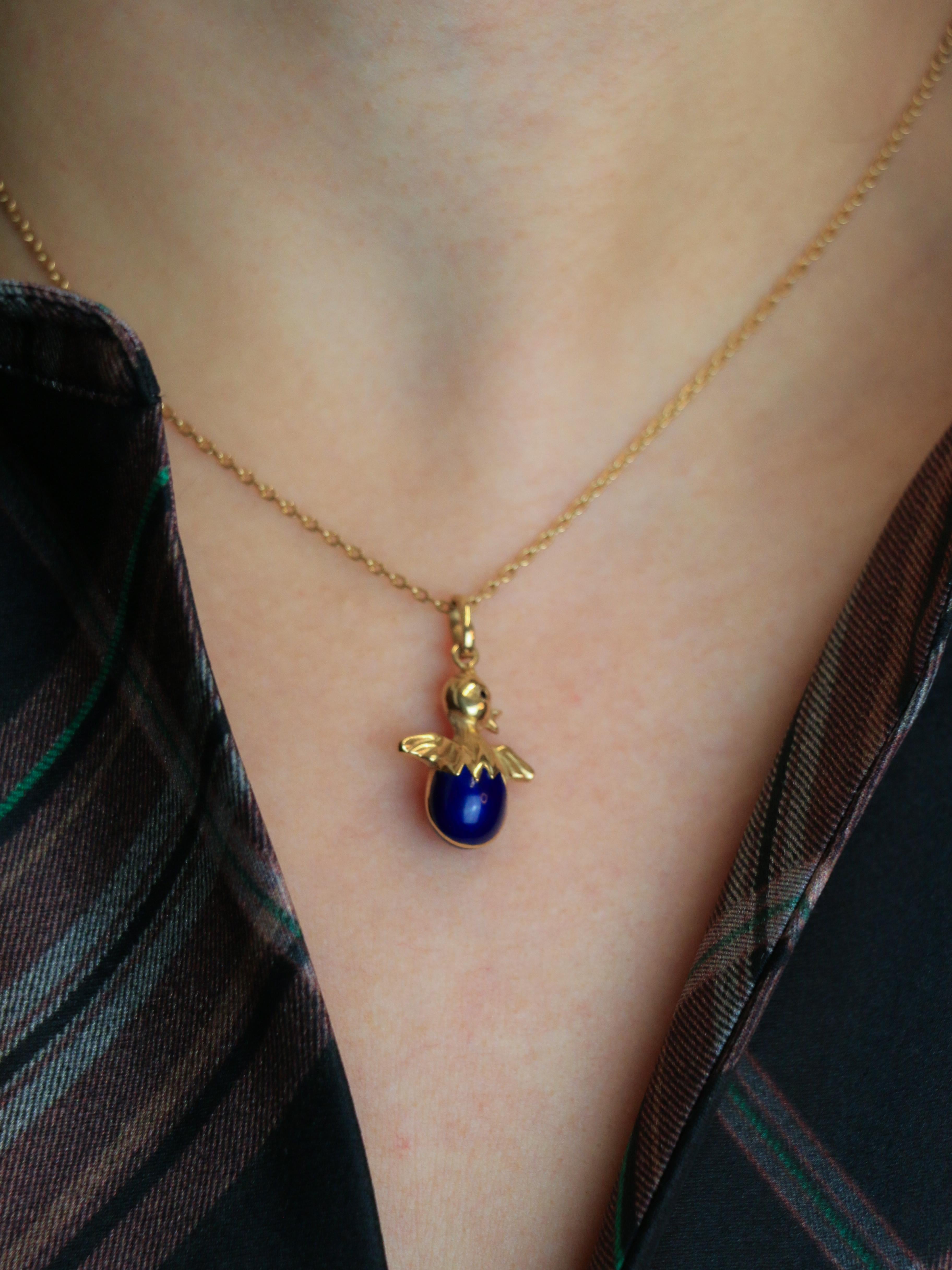 Pendentif charms vintage oiseau or jaune email bleu