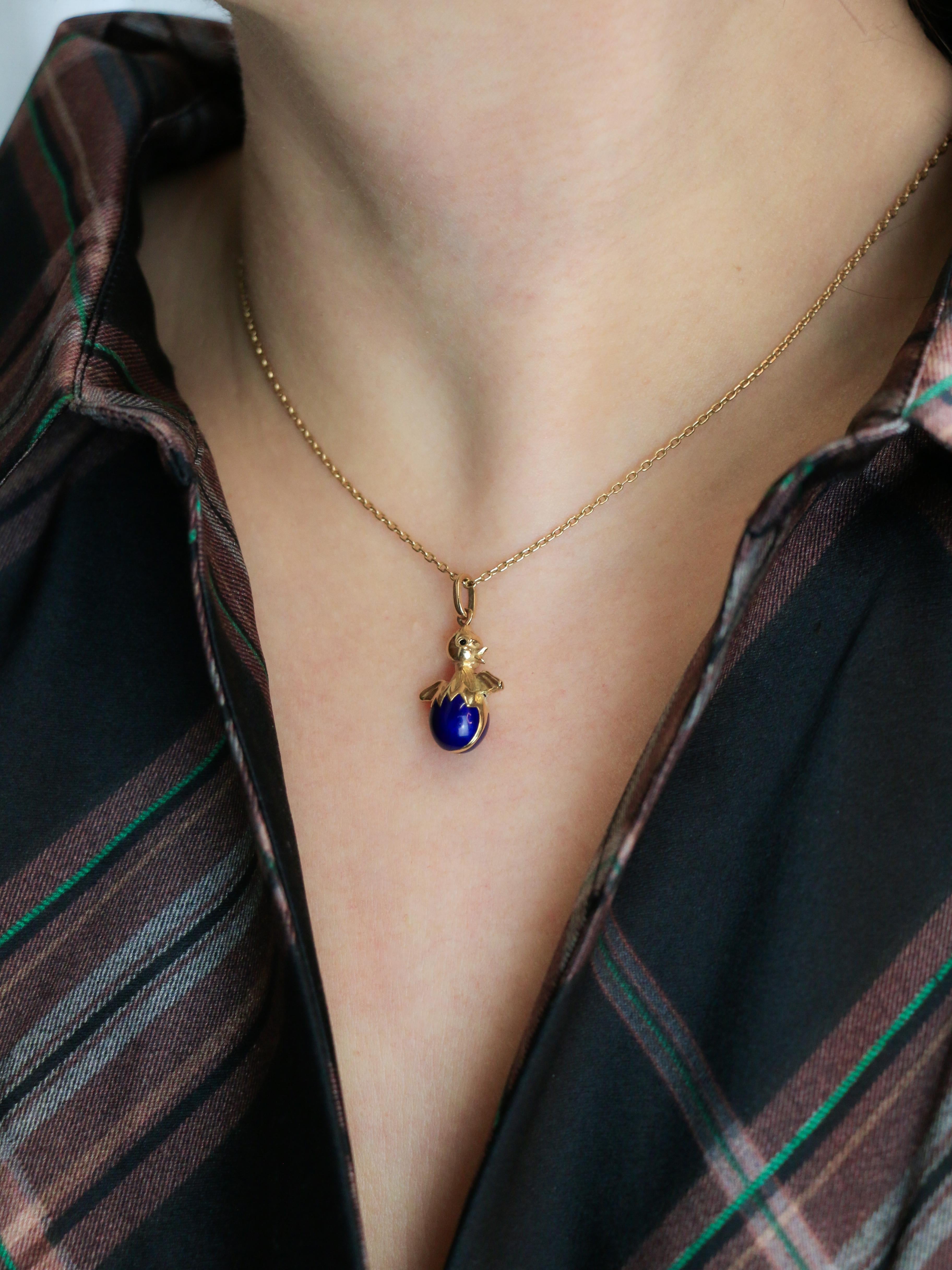 Pendentif charms vintage oiseau or jaune email bleu