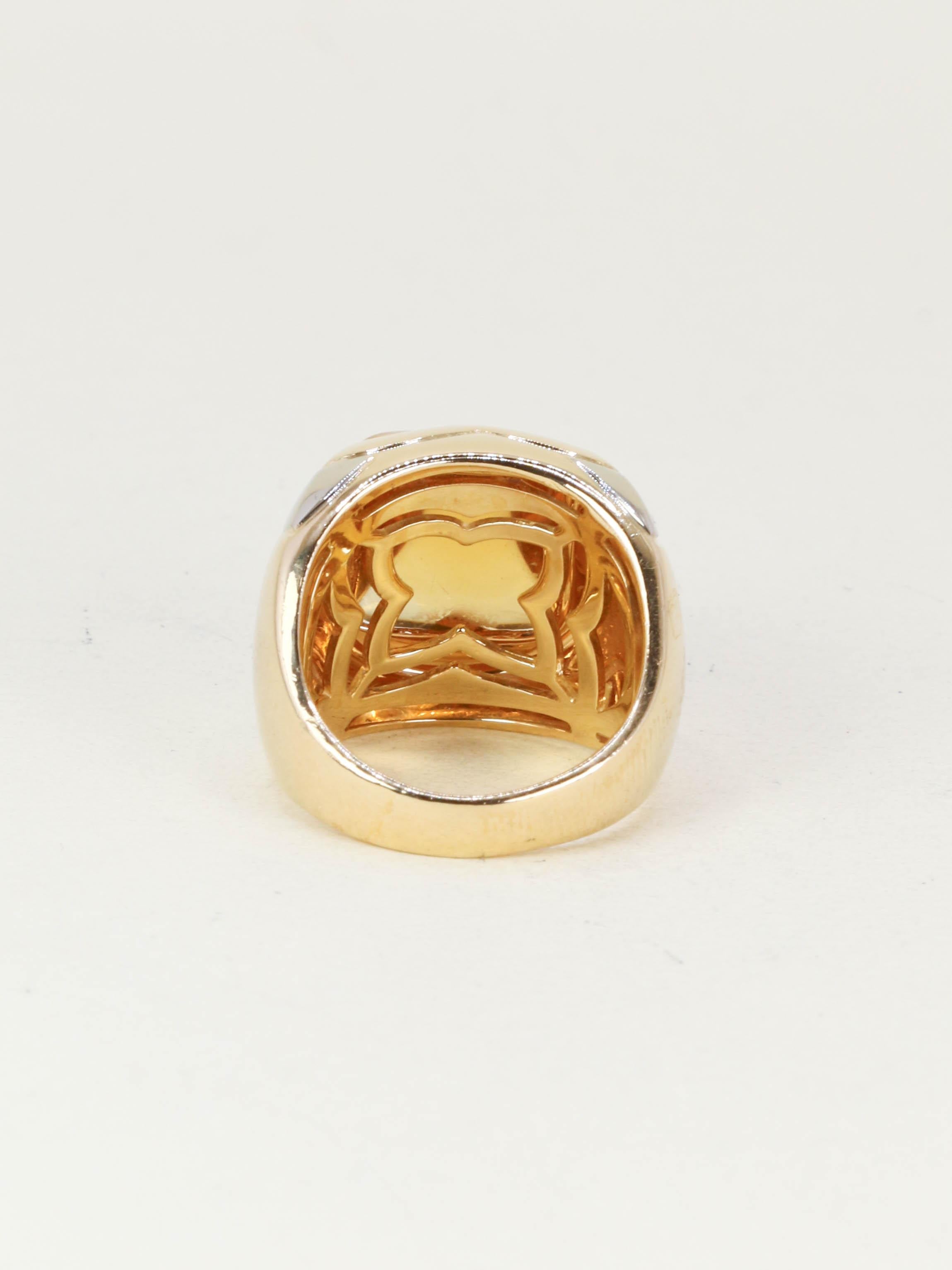 BVLGARI Bague pyramide or jaune citrine pain de sucre