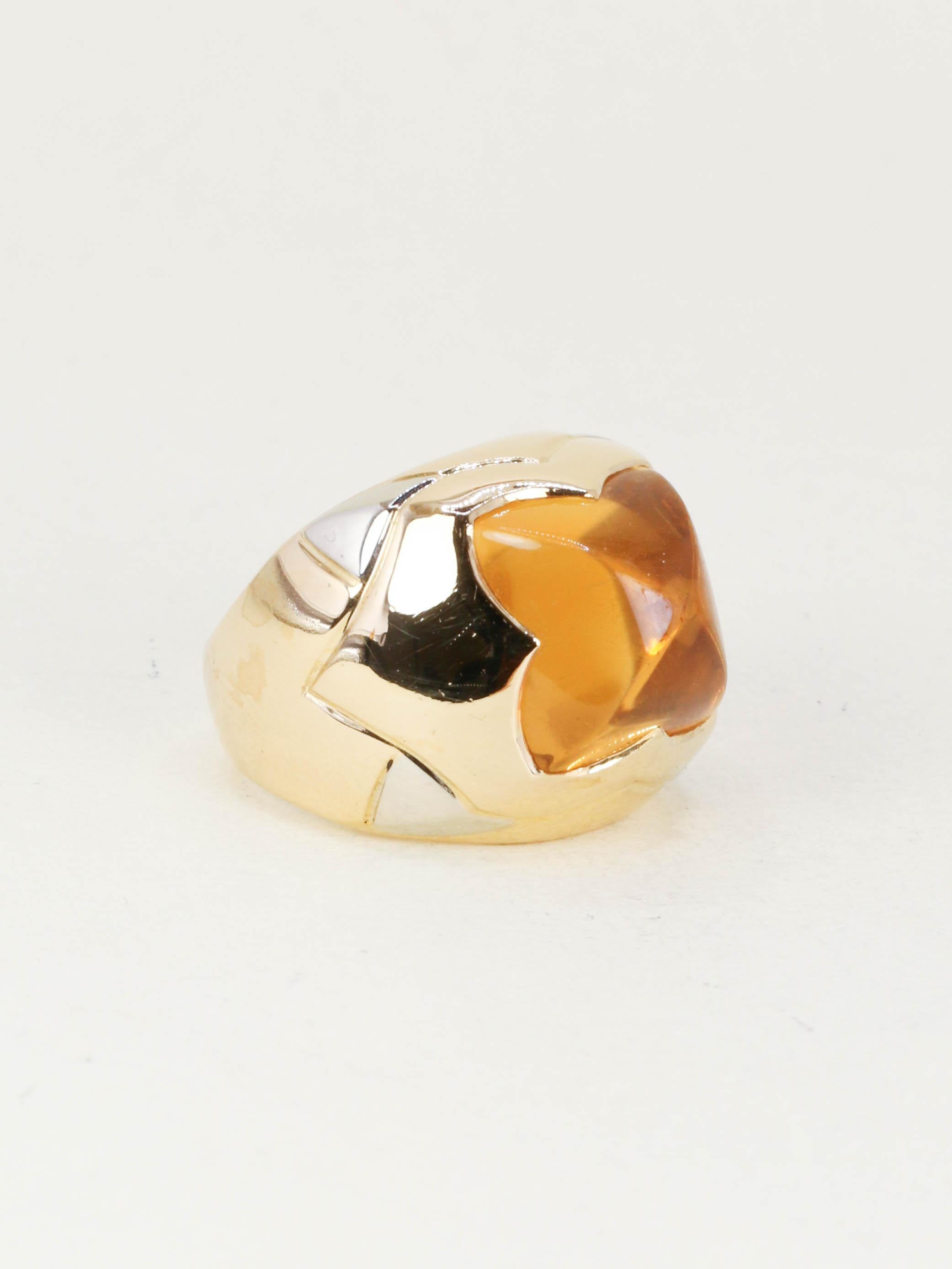 BVLGARI Bague pyramide or jaune citrine pain de sucre