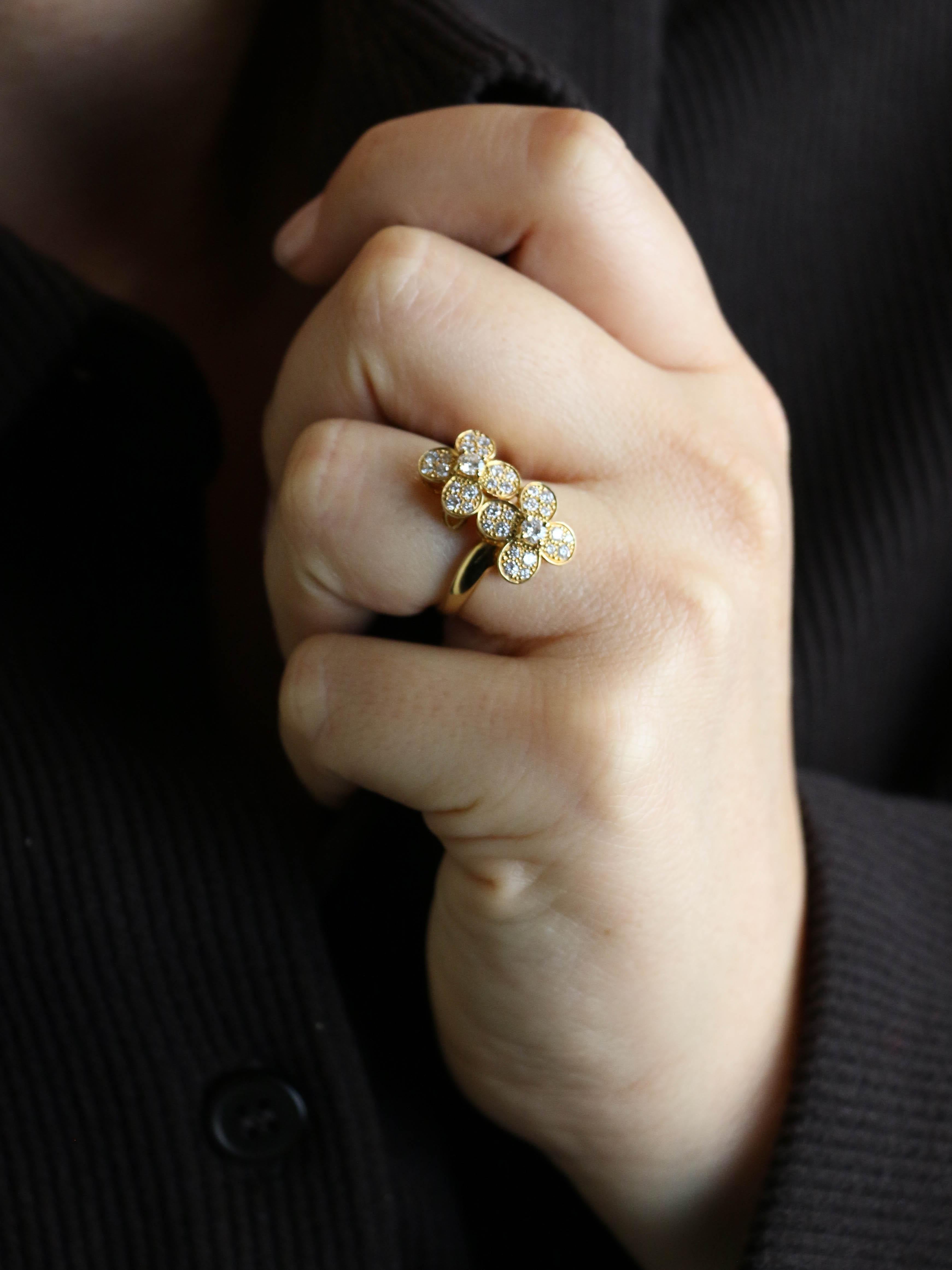 VAN CLEEF & ARPELS Bague double trèfle or jaune diamants