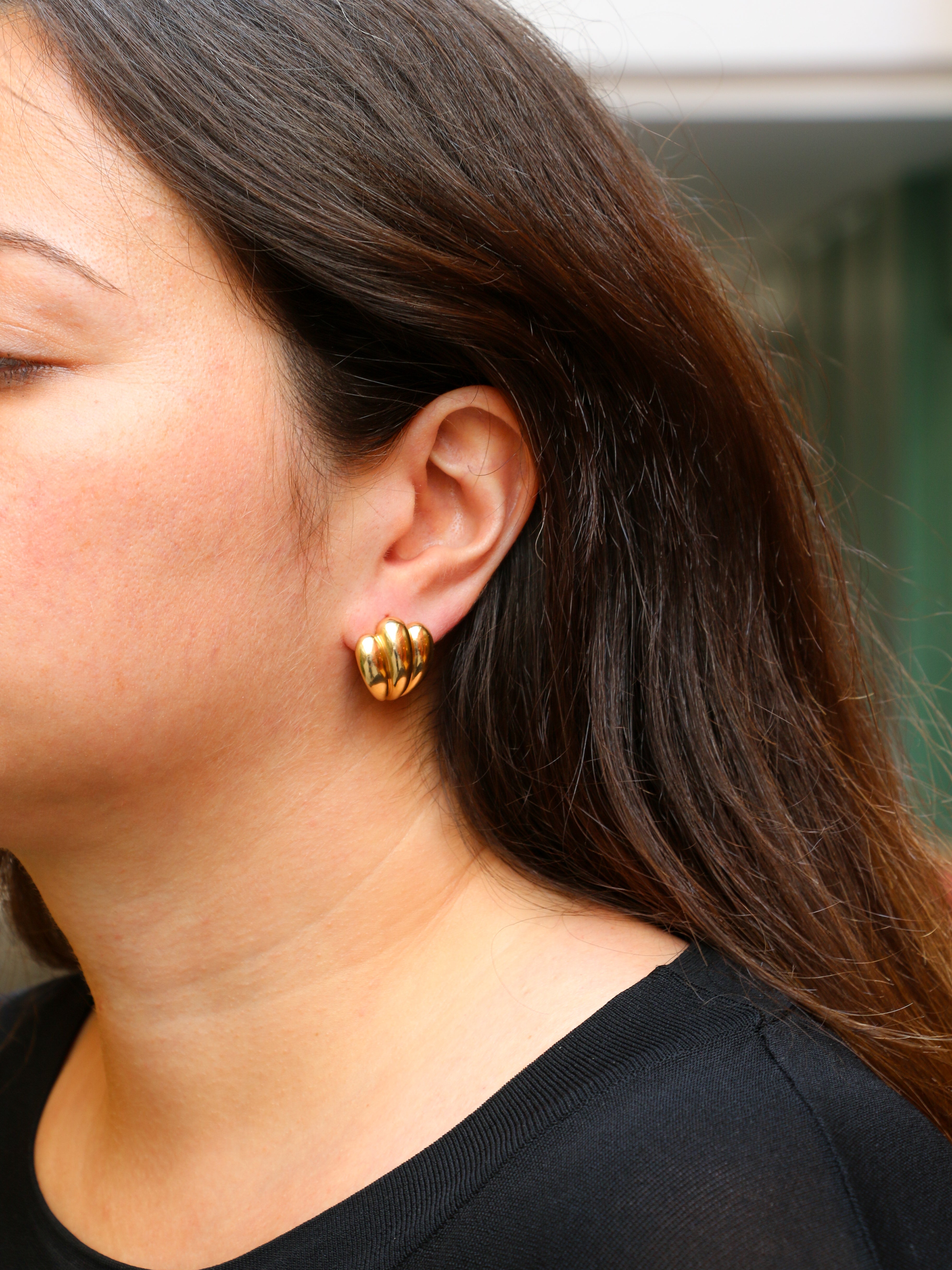 Paire de boucles d’oreilles vintage coquillage en or jaune