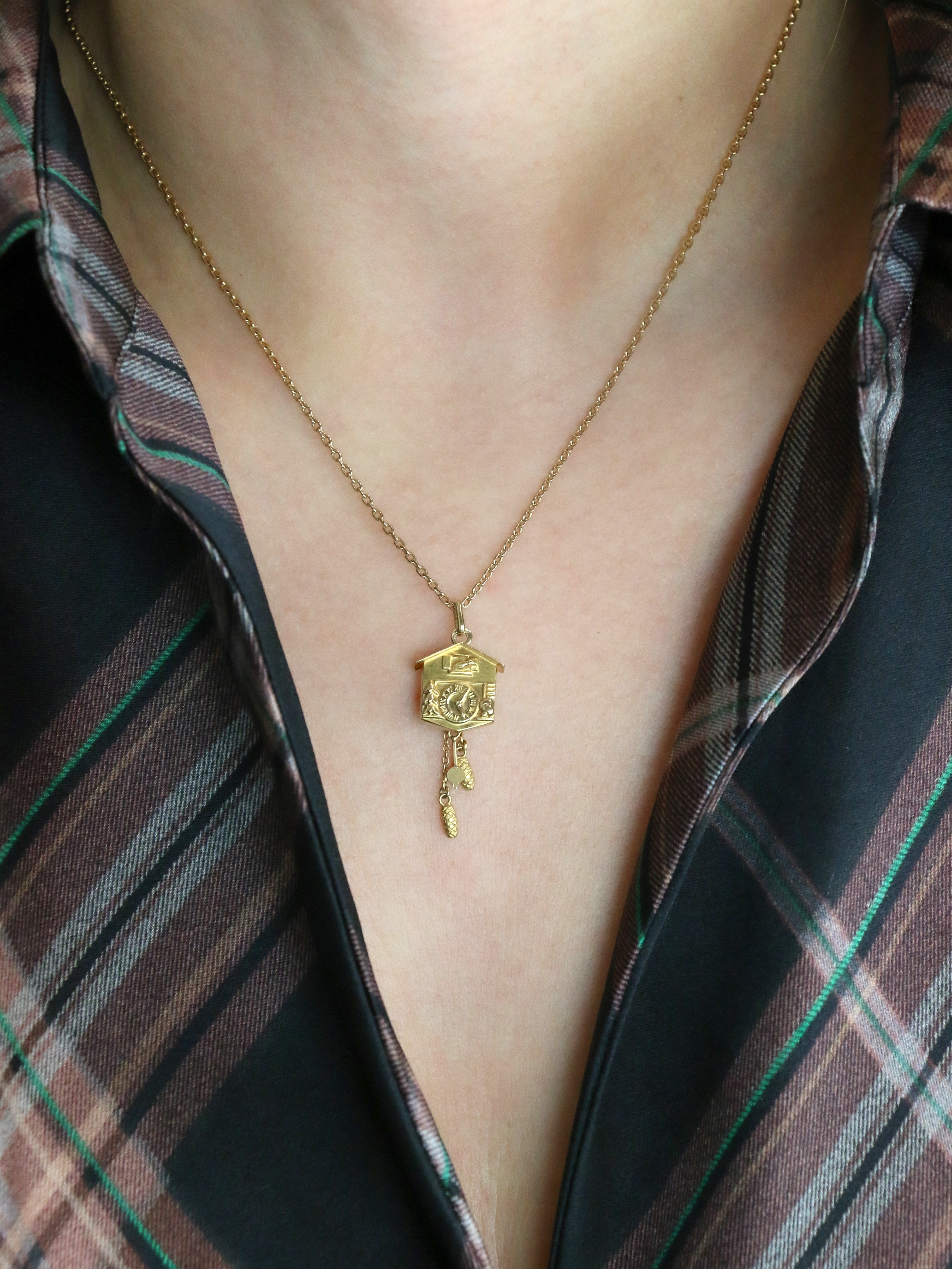 Pendentif Charms vintage coucou or jaune