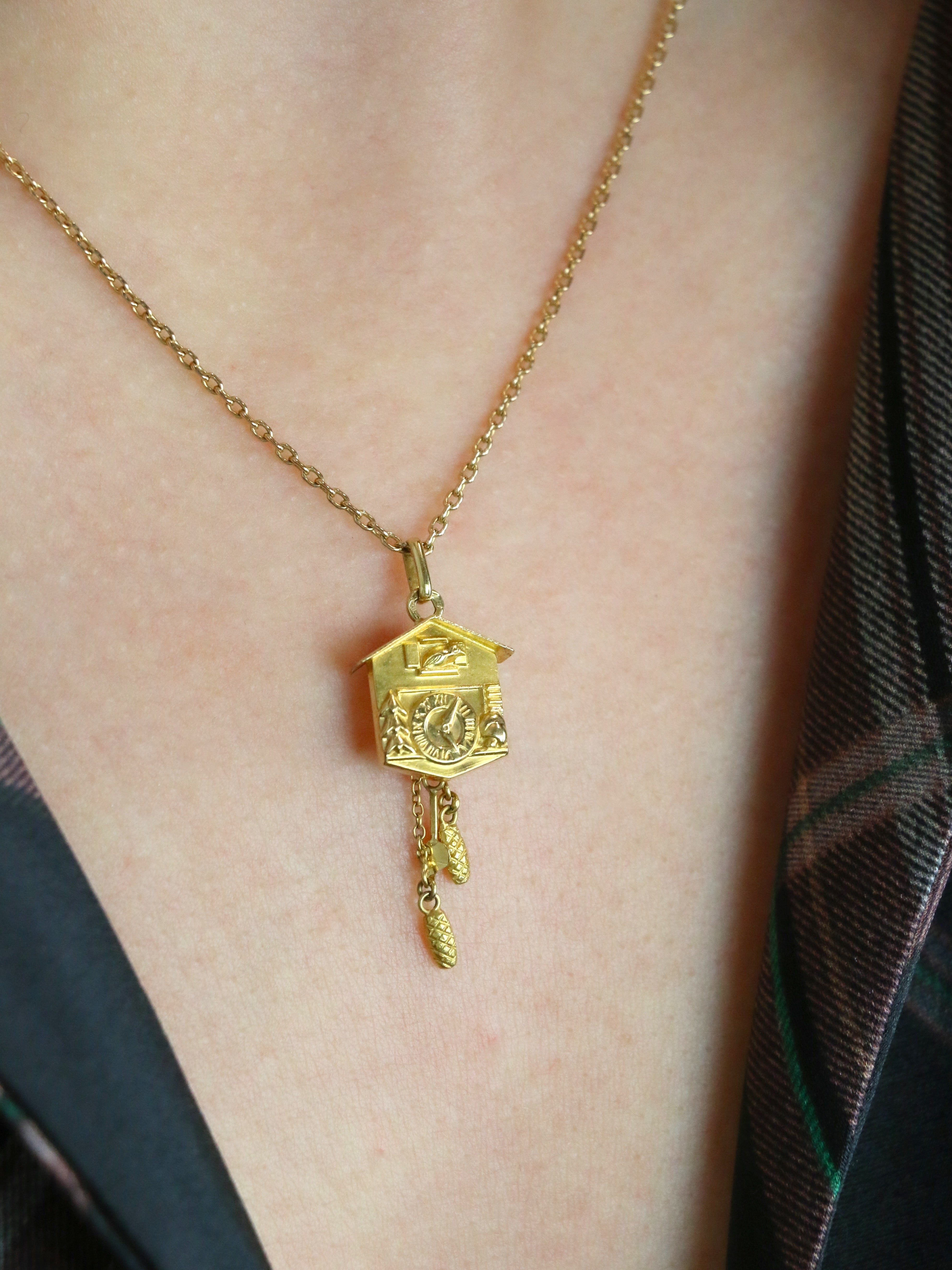 Pendentif Charms vintage coucou or jaune