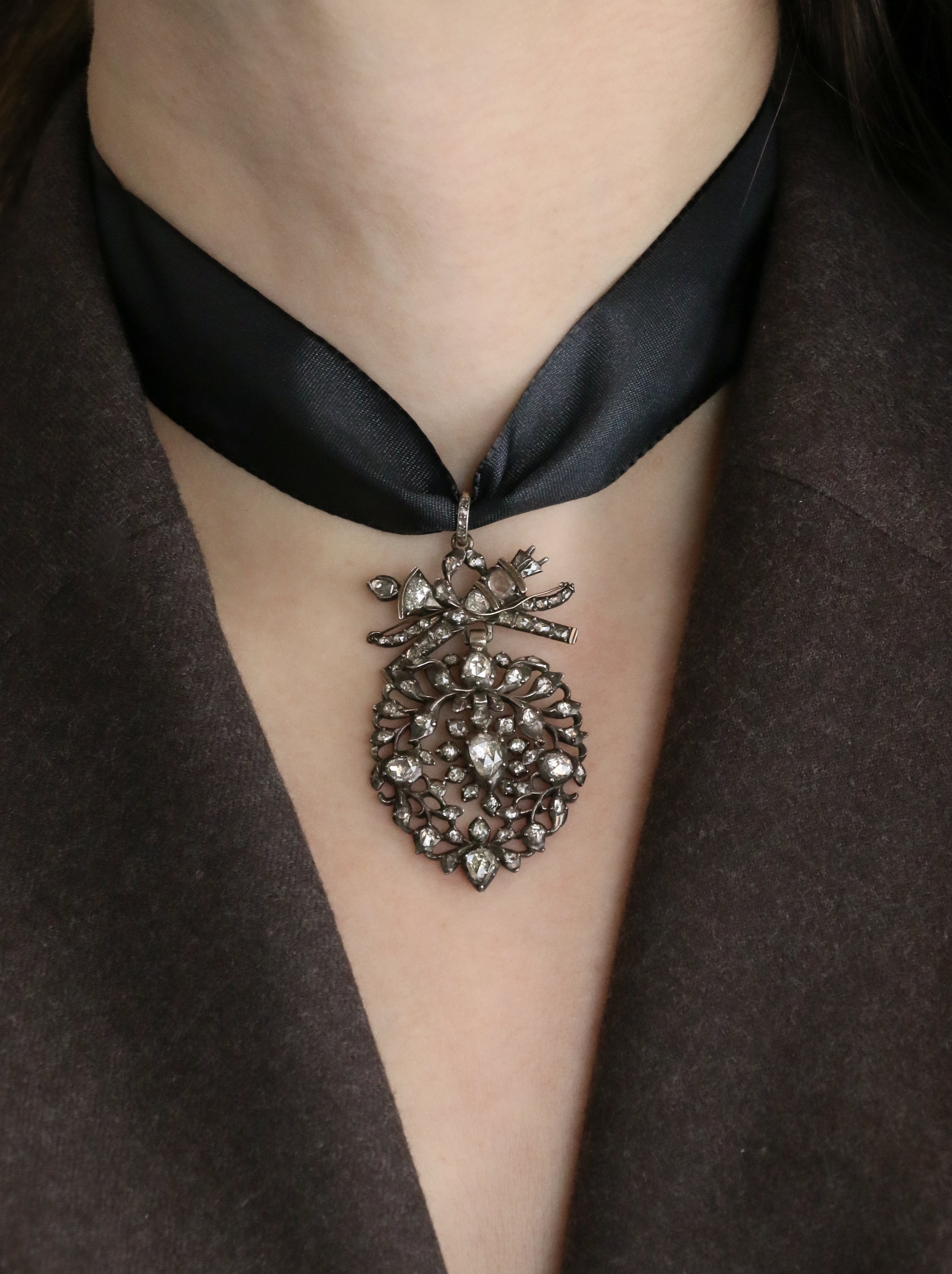 Pendentif ancien cœur flamand diamants taille rose