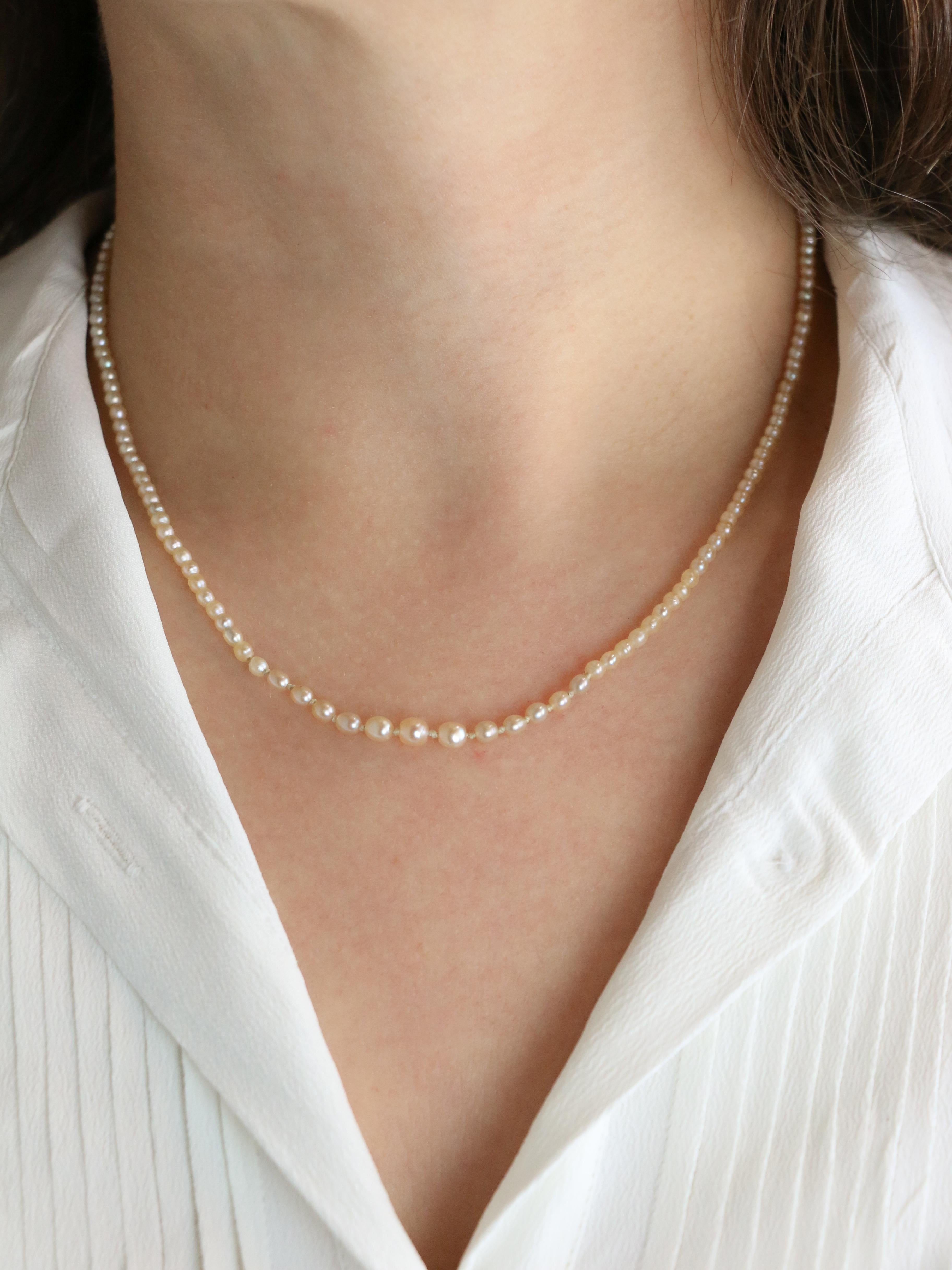 Collier de perles fines fermoir or jaune diamants taille rose