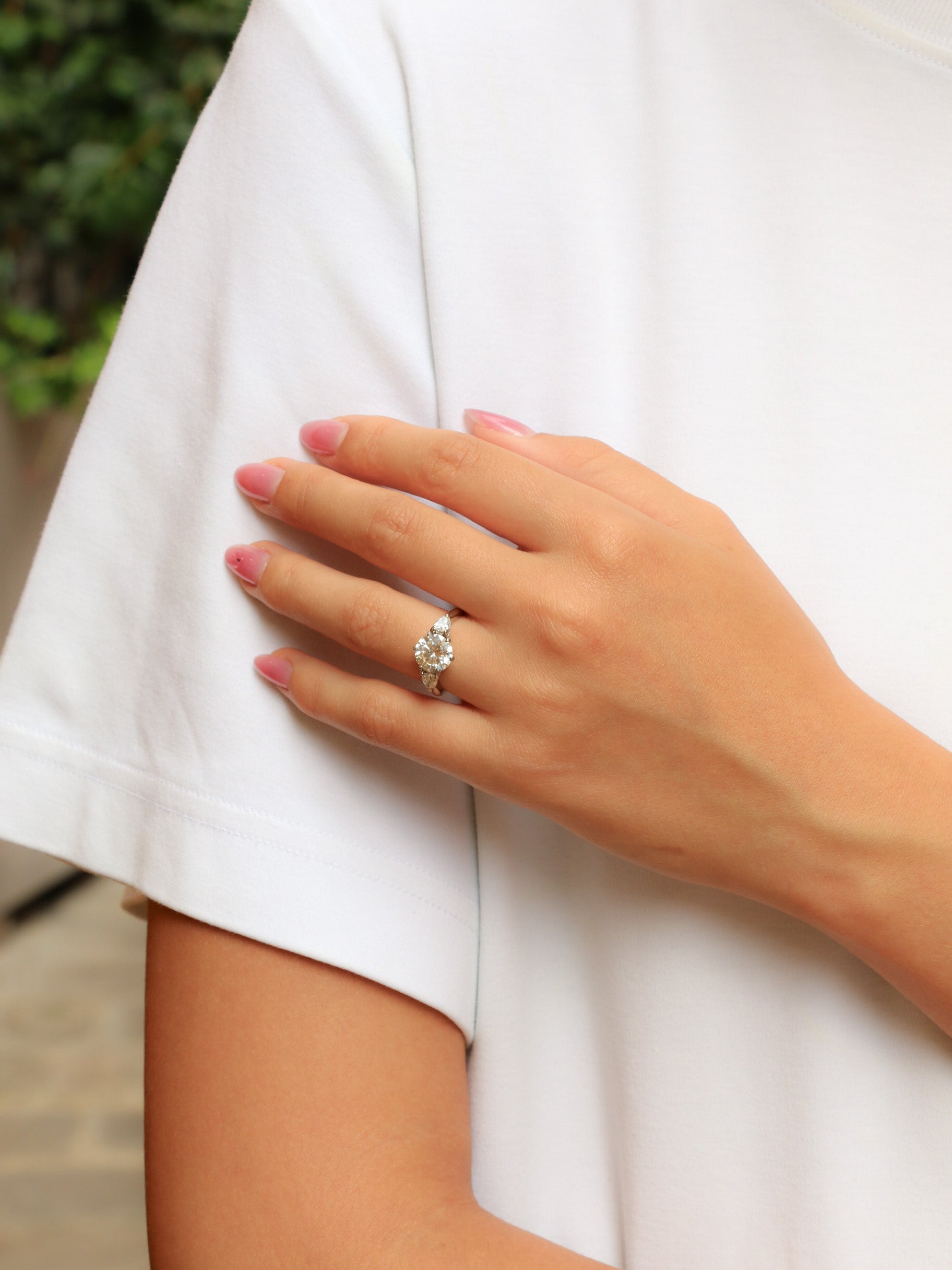 Bague trilogie or blanc diamant 2,07 ct