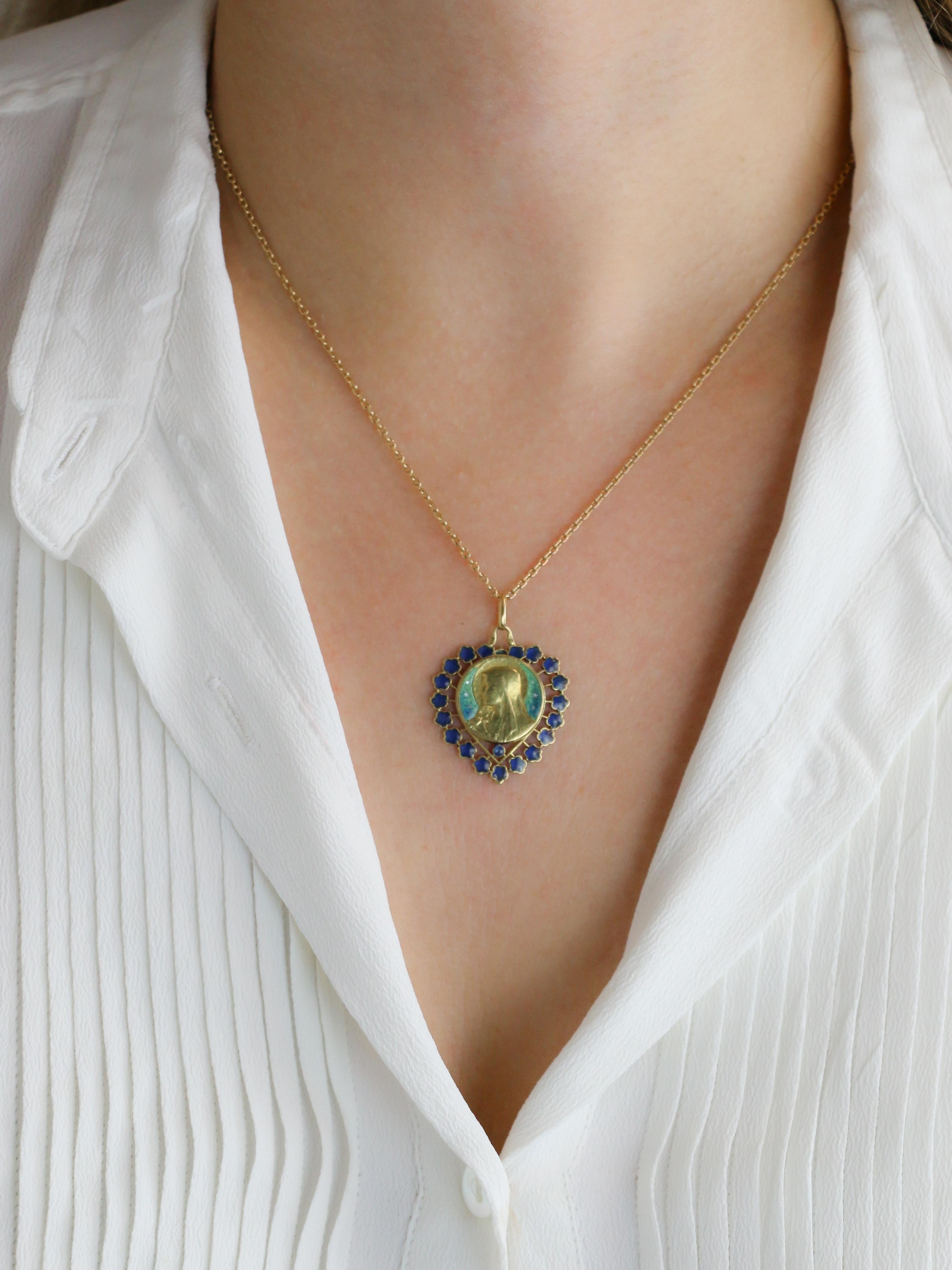 BECKER Médaille Art Nouveau Coeur émail bleu
