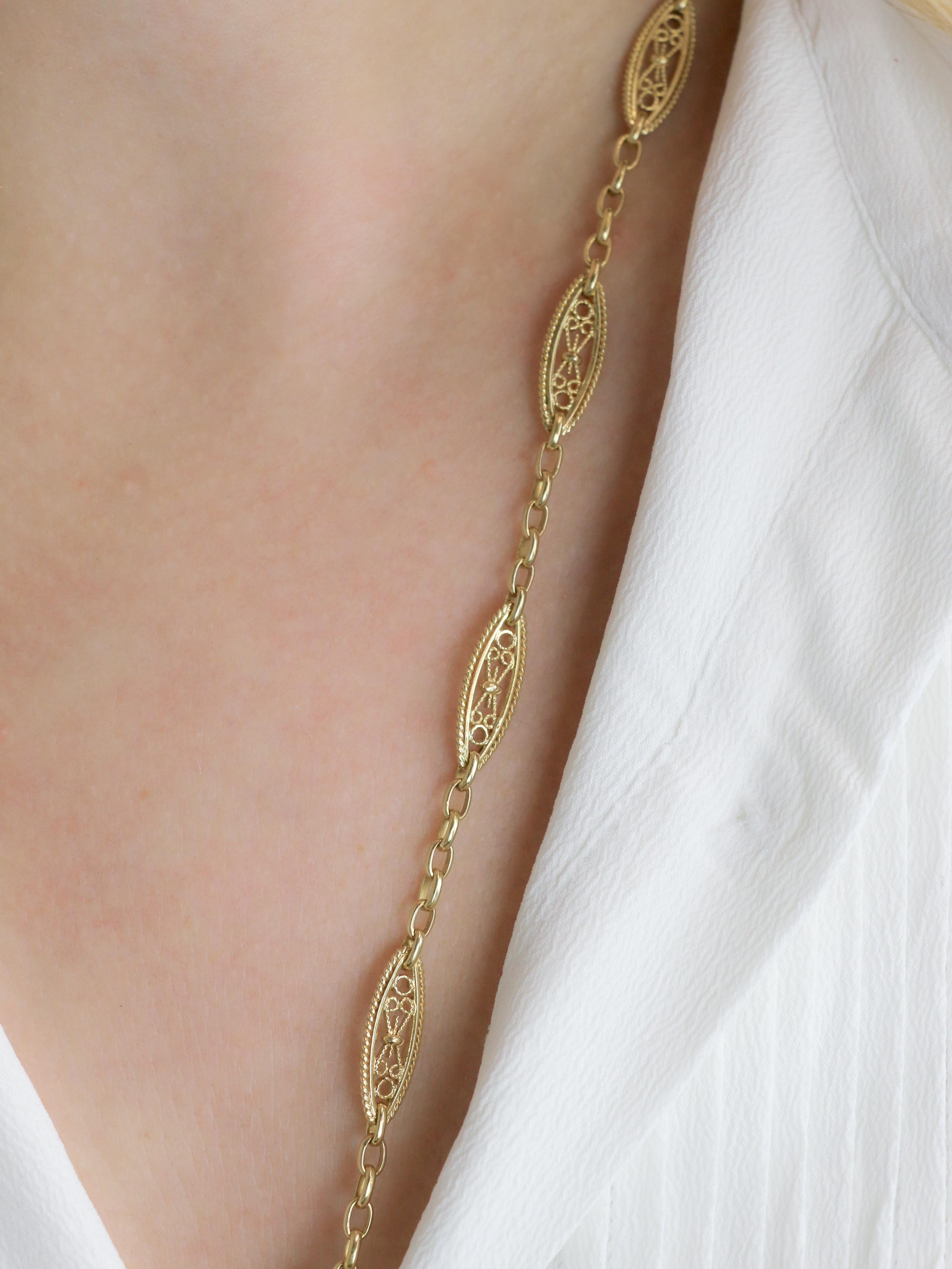 Collier chaine Art Nouveau maille filigrane or jaune