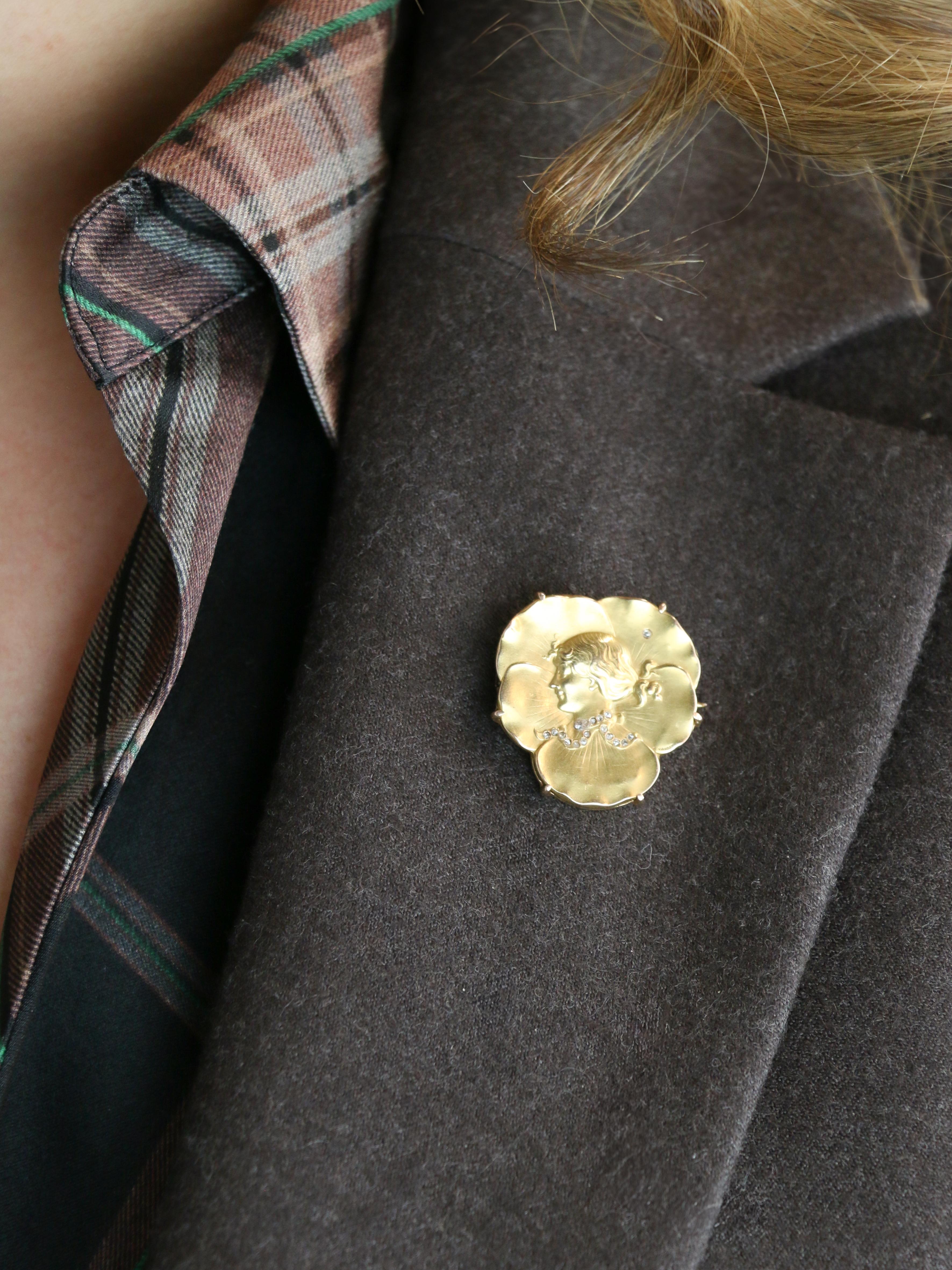Auguste VAUDET - Broche Art Nouveau femme or jaune diamants