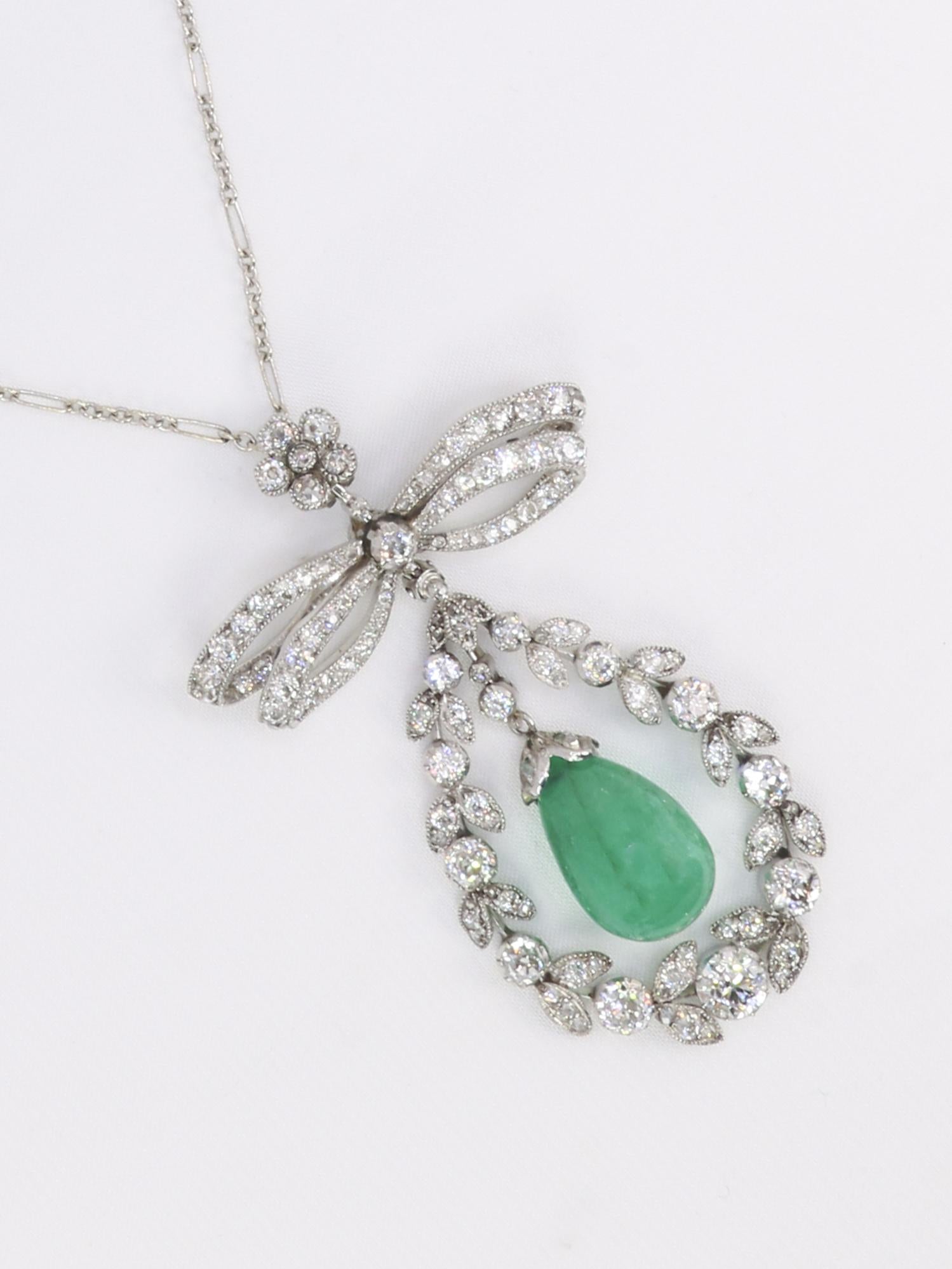 Collier noeud Belle Epoque émeraude diamants