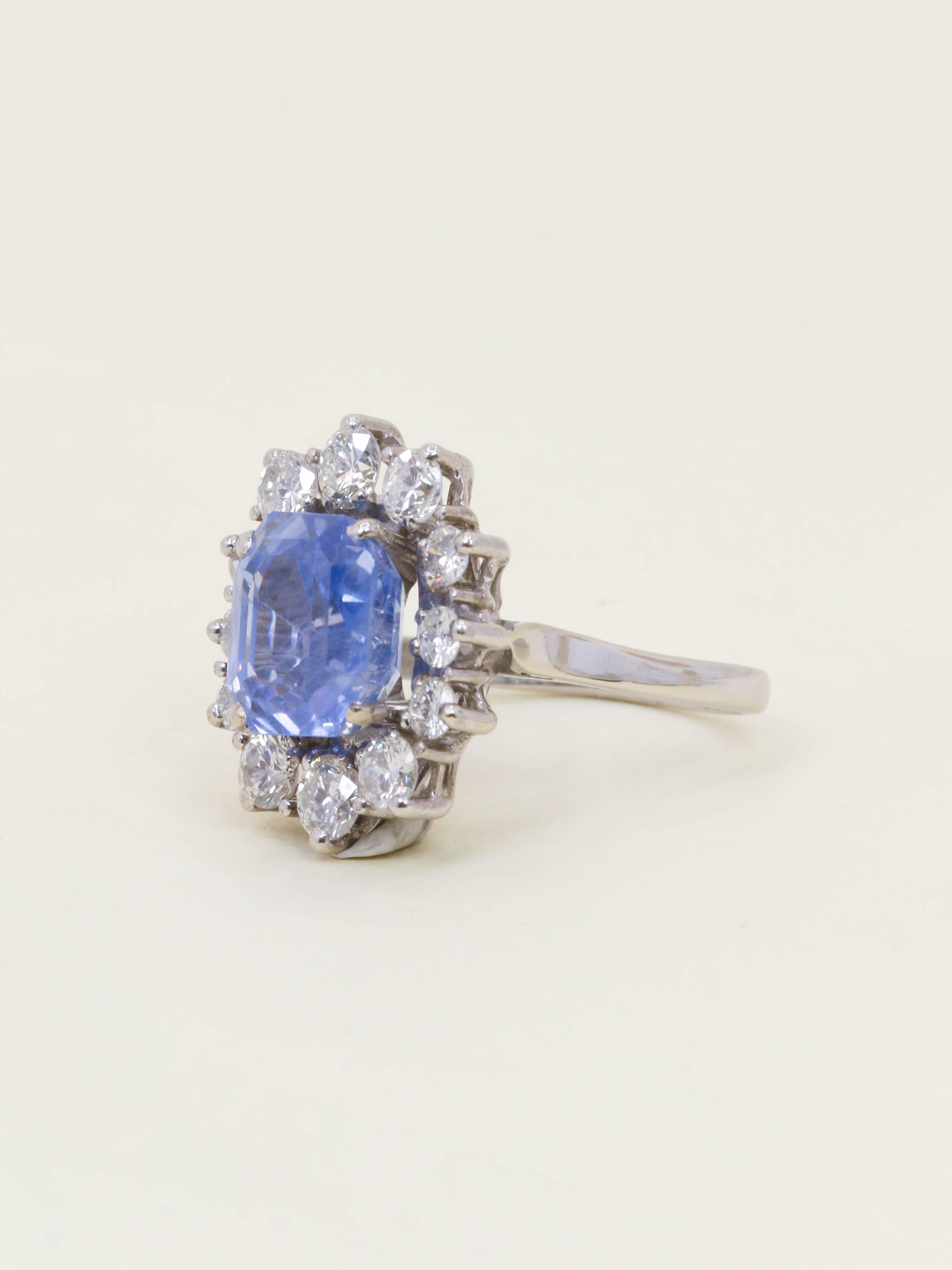 Bague marguerite or blanc saphir 5 carats diamants