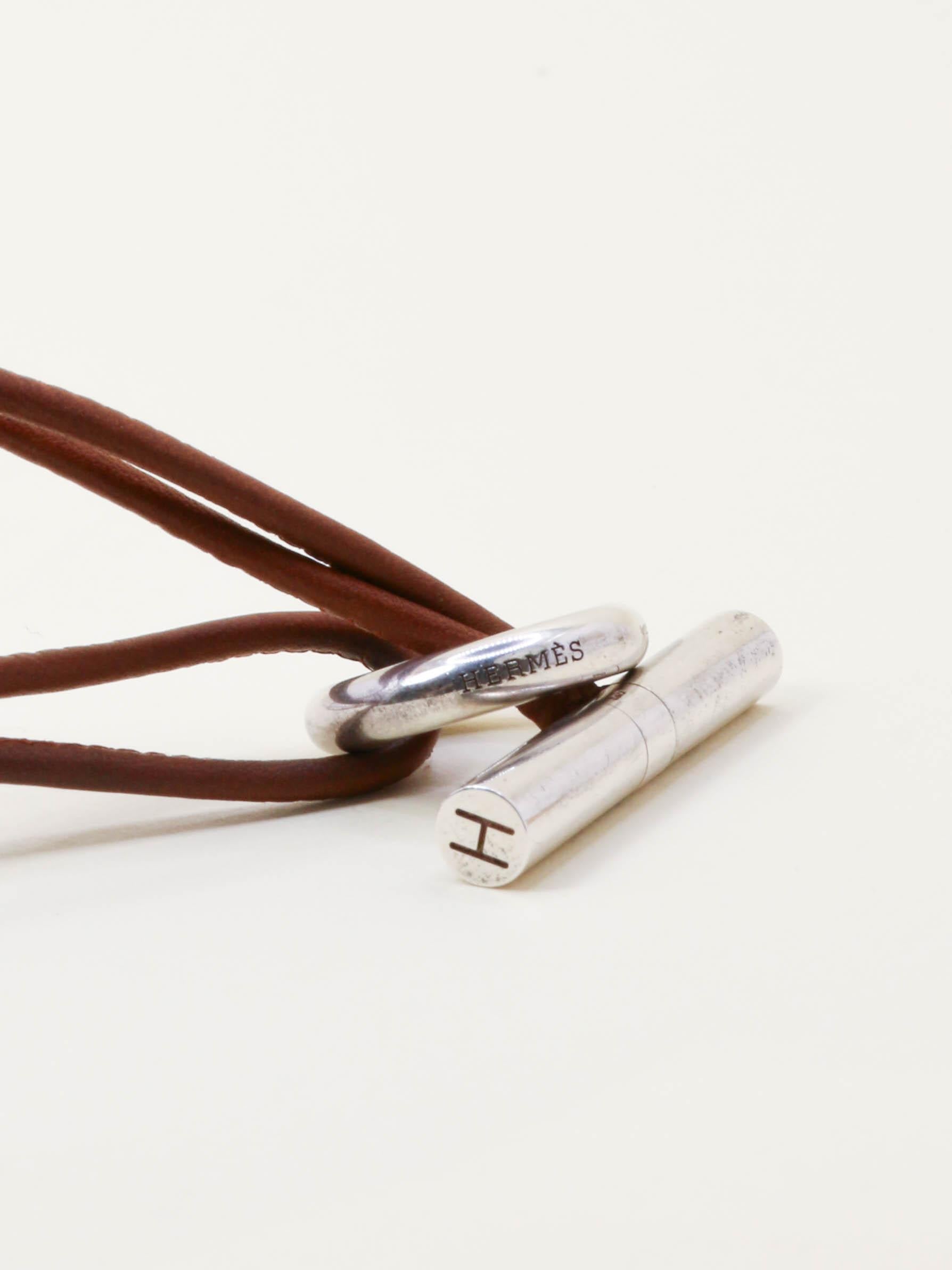 HERMES Collier GLENAN argent cuir marron