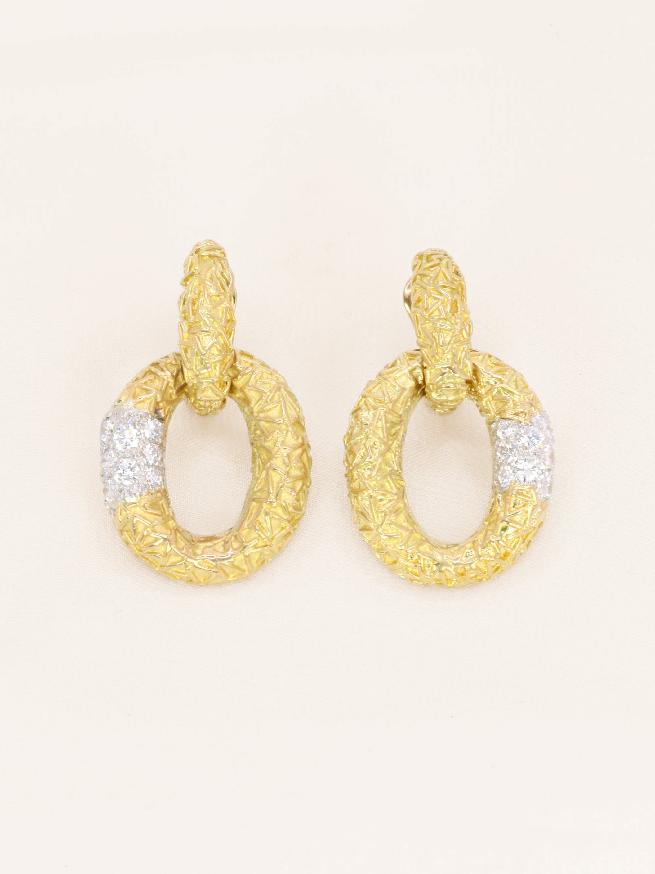 Boucles d'oreilles créoles vintage 'Chevalerie' or jaune diamants