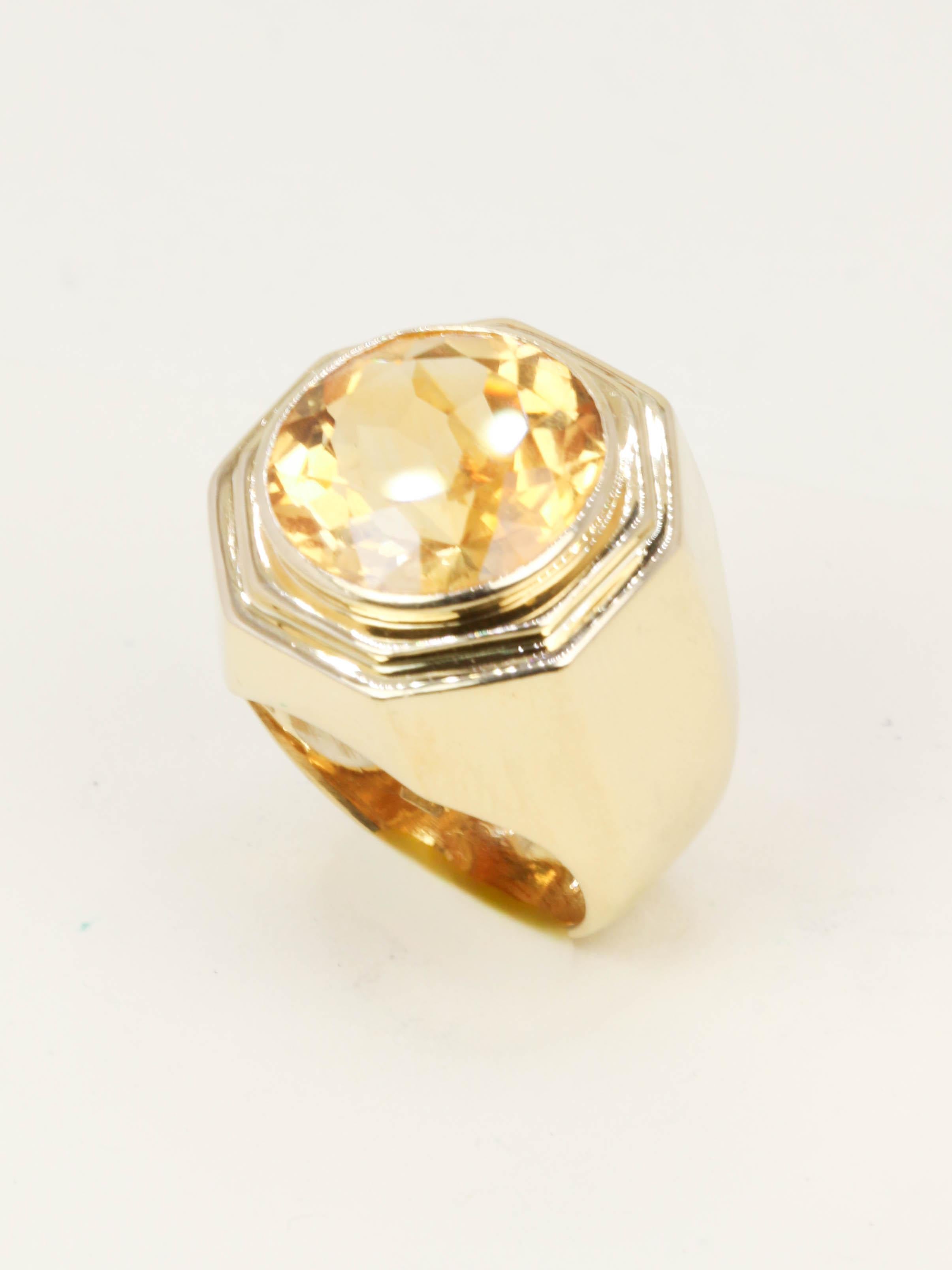 FRED Bague chevaliere or jaune citrine 7 carats
