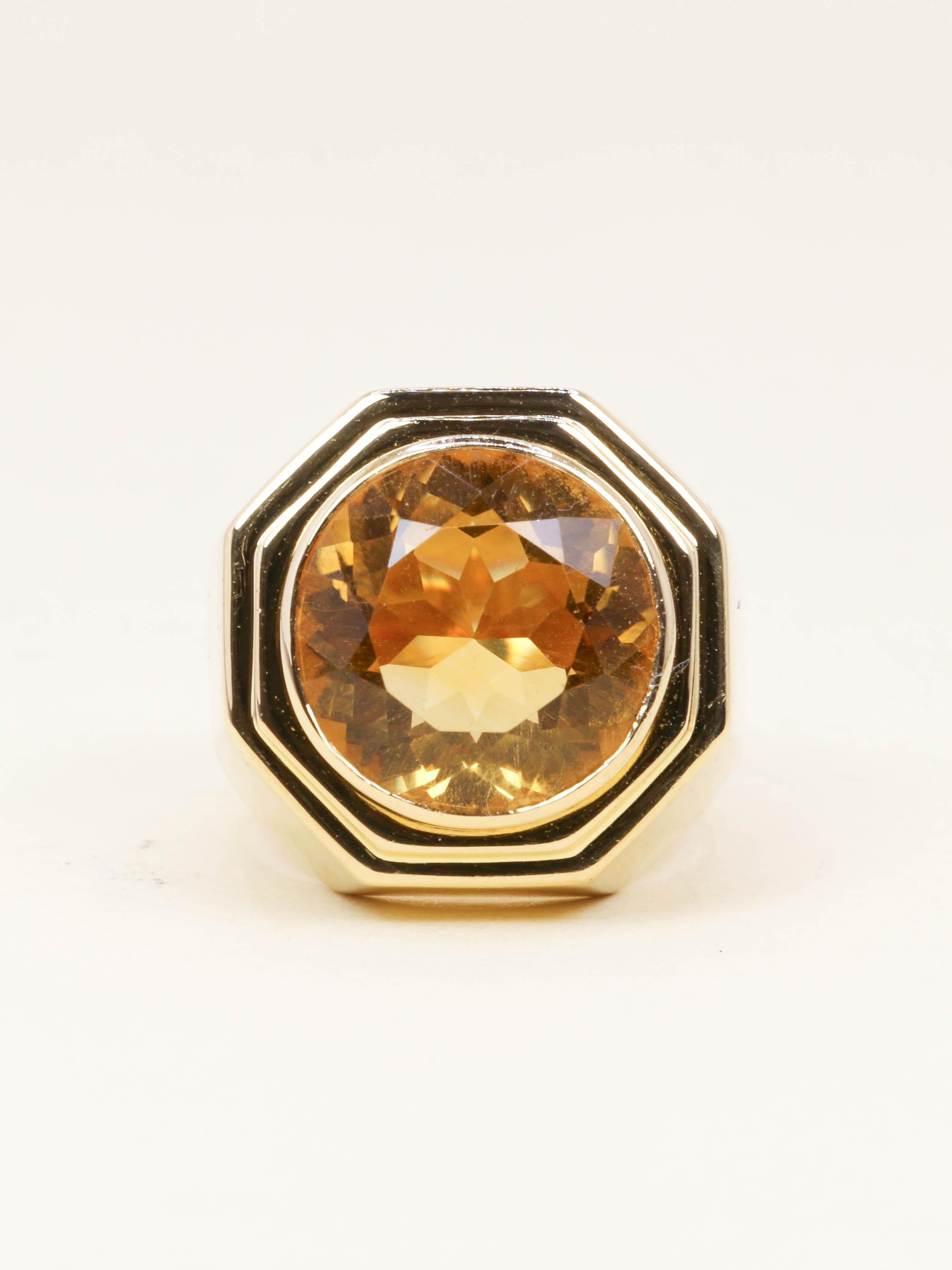 FRED Bague chevaliere or jaune citrine 7 carats
