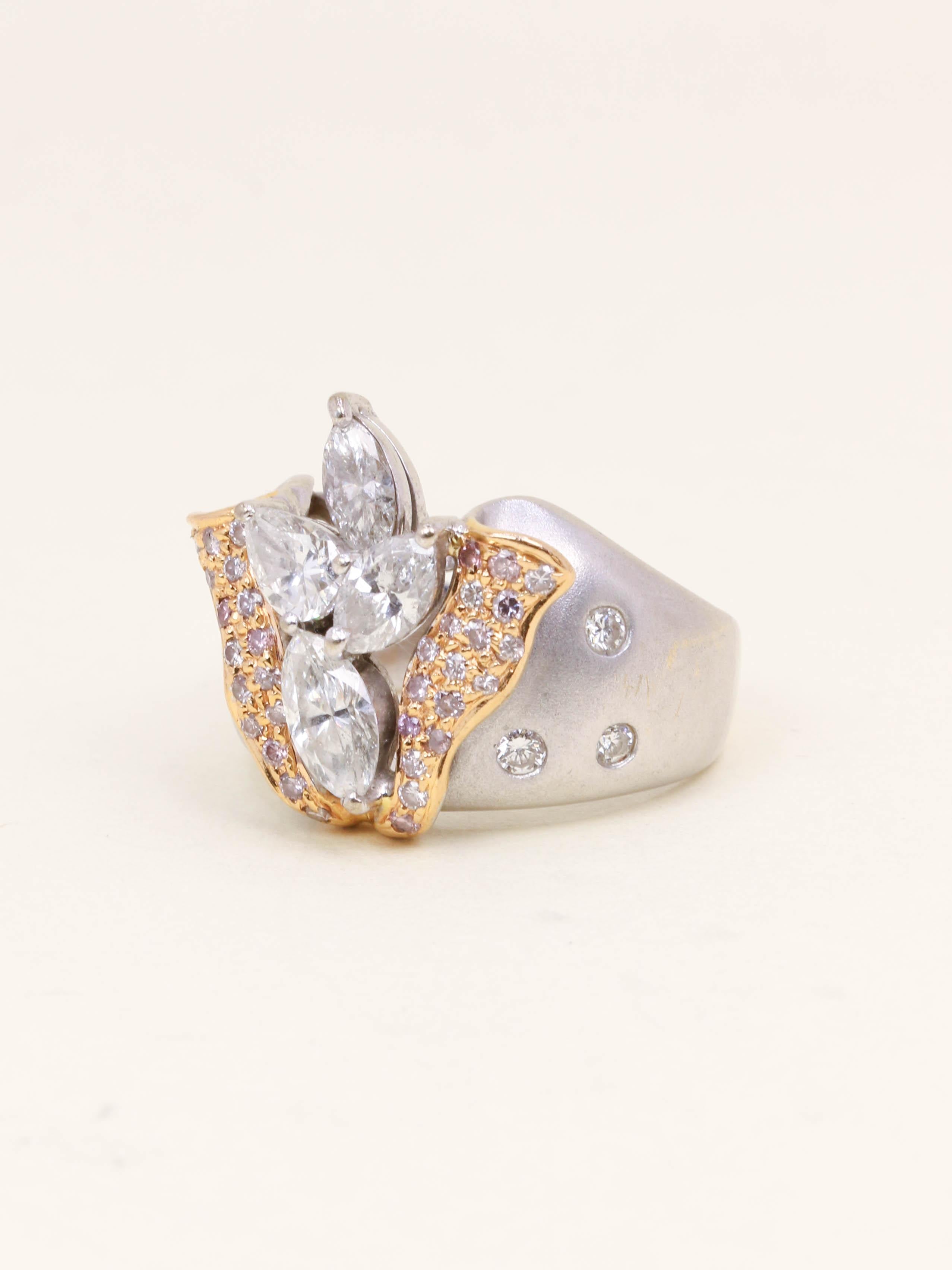 Bague fleur vintage or blanc diamants