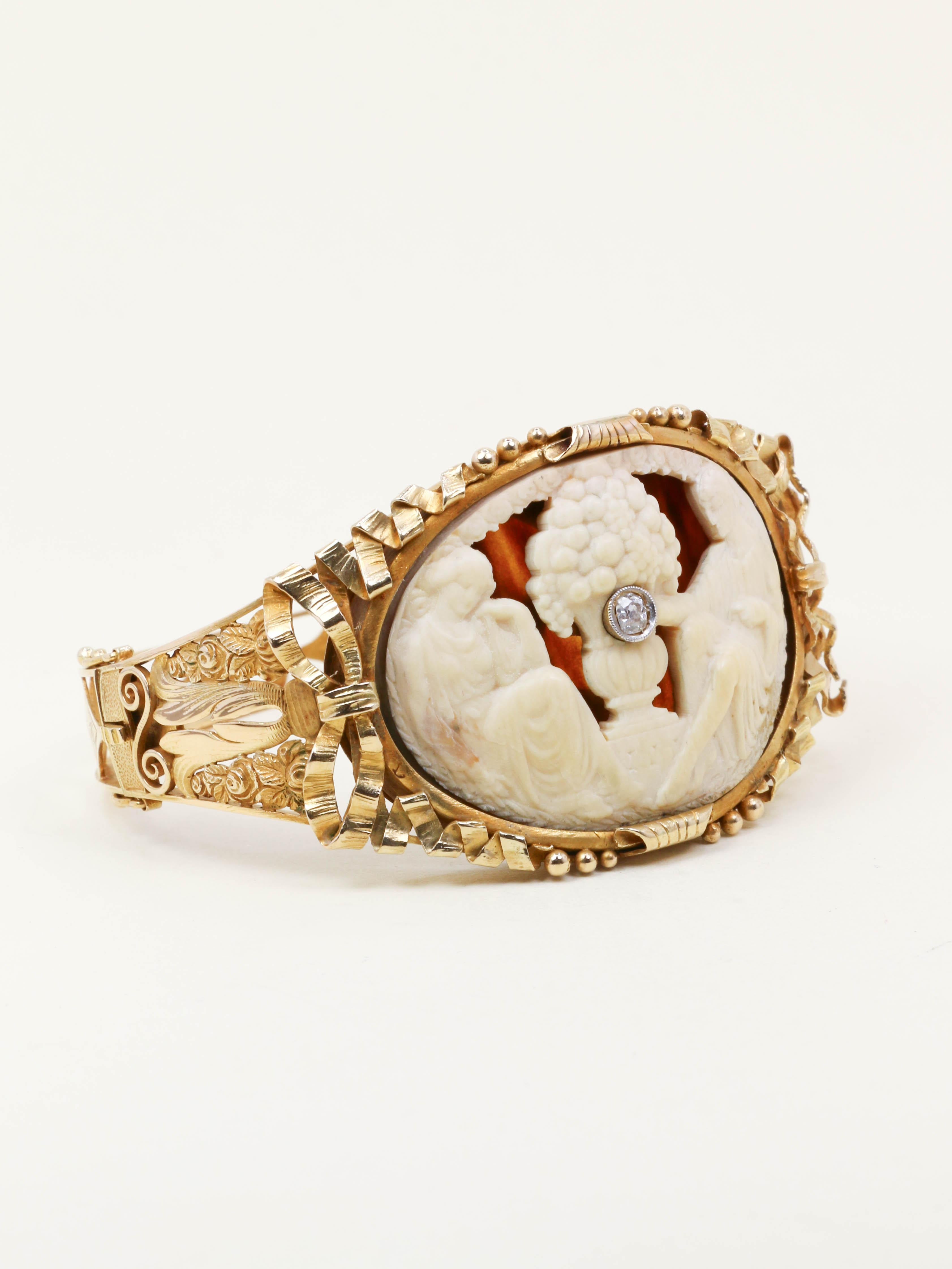 FUSET Y GRAU Bracelet camée Art Nouveau ivoire écaille diamant