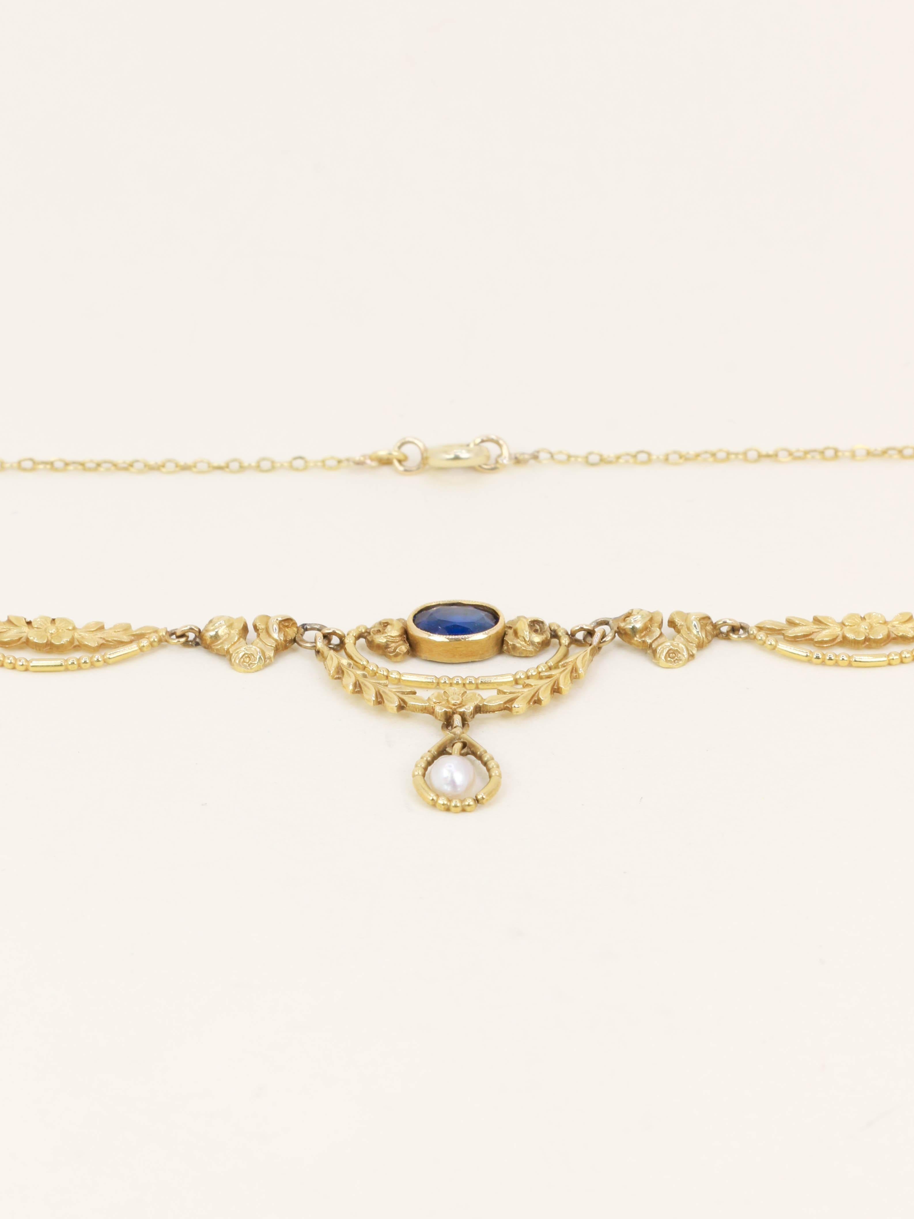 Collier draperie Art Nouveau or jaune saphir perle
