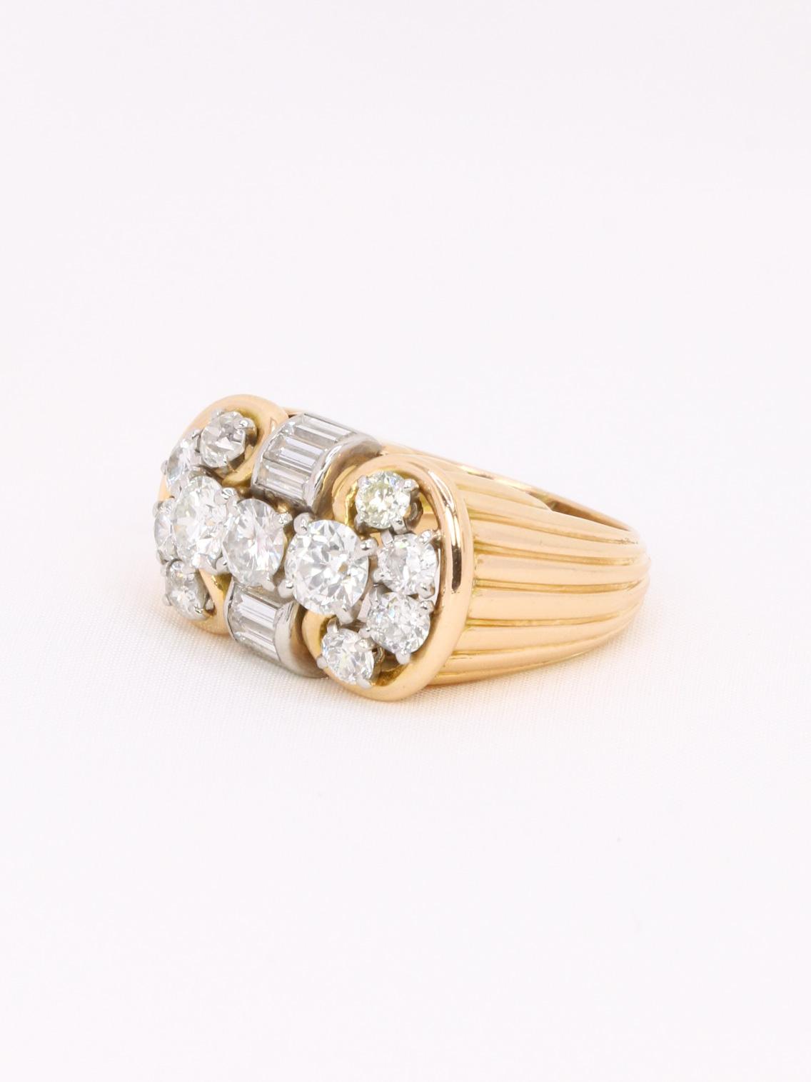 Bague godrons vintage or jaune diamants