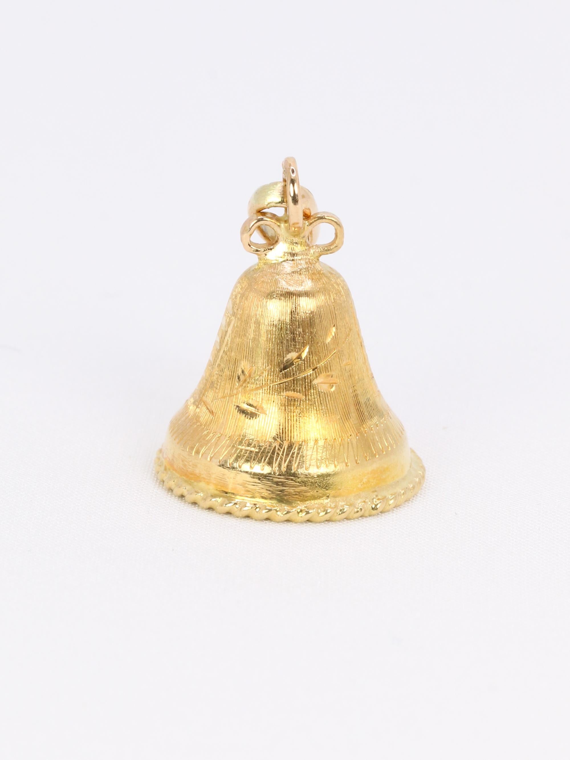 Pendentif charms vintage cloche or jaune perle