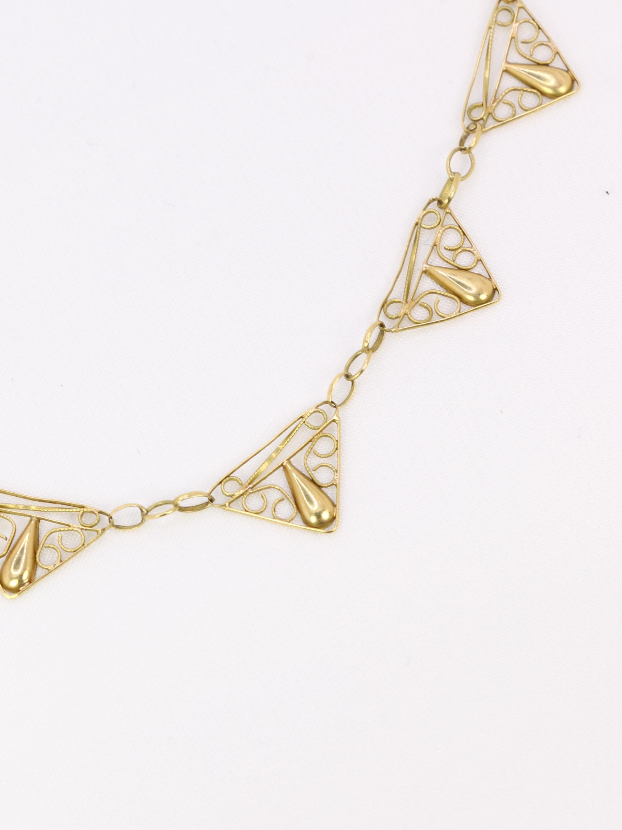 Collier draperie Art Nouveau or jaune filigrane