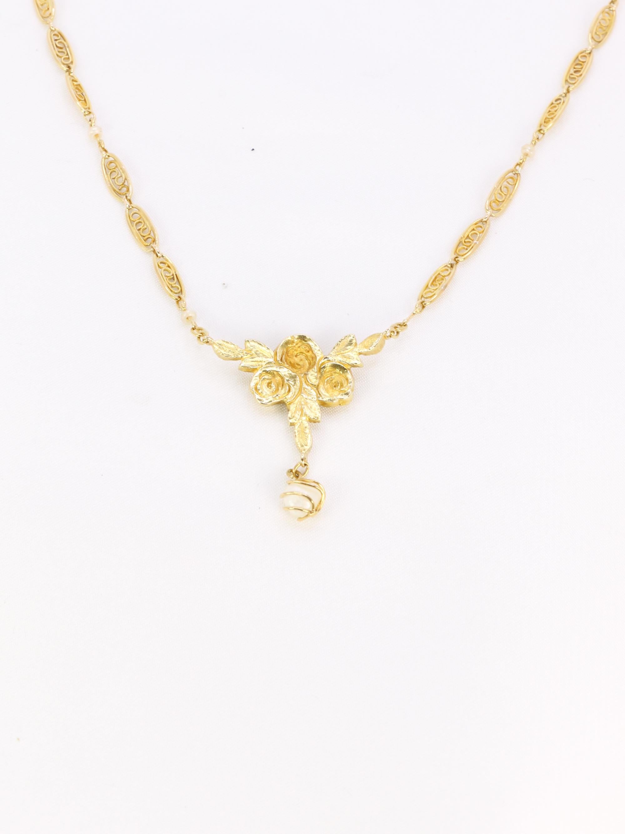 Collier Art Nouveau maille filigrane or jaune perles fines