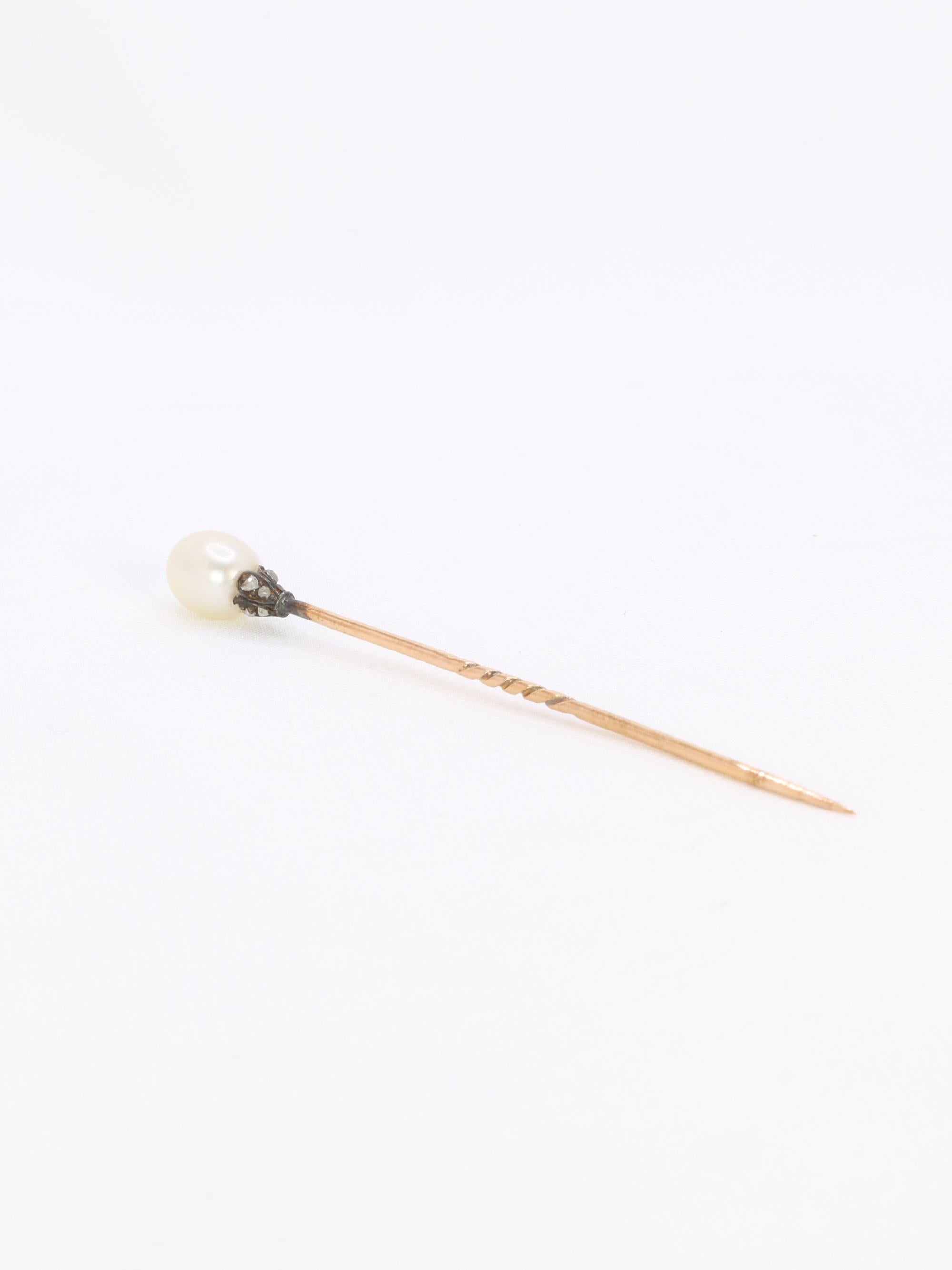 Epingle or jaune perle fine diamants