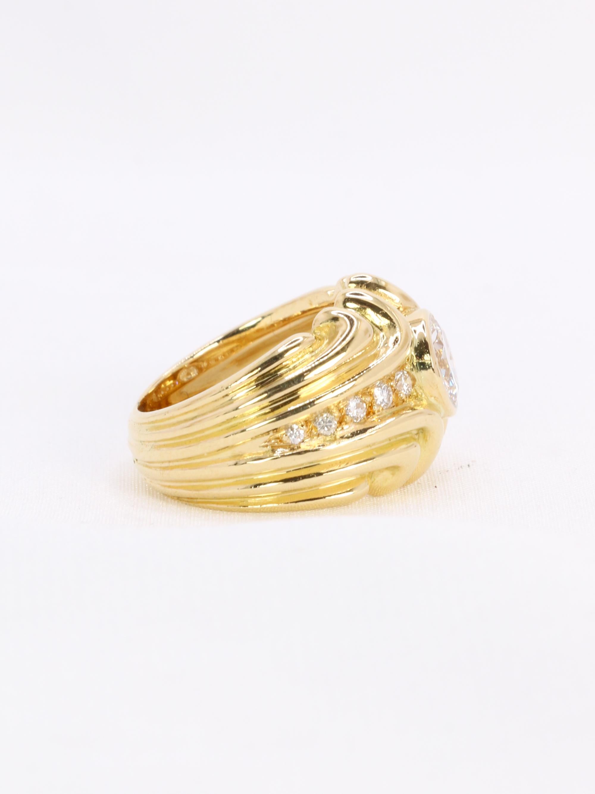 Bague vintage godrons or jaune diamant 0.8 ct