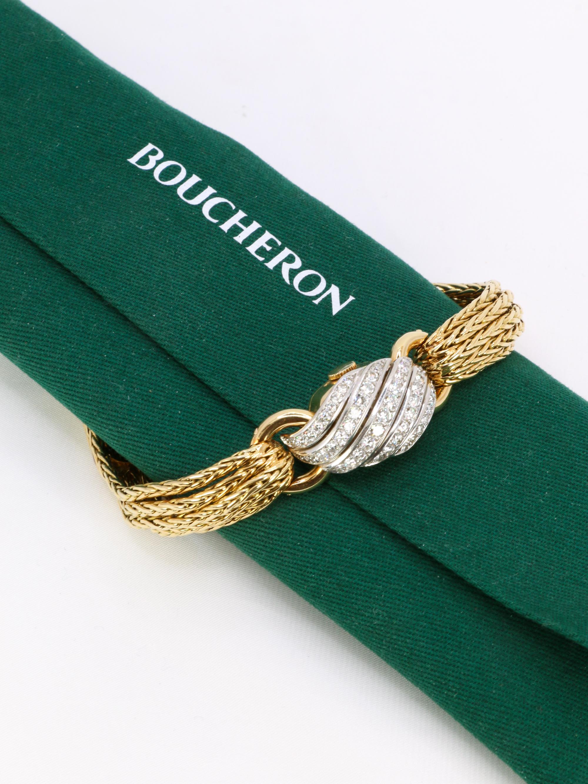 BOUCHERON Montre à secrets or jaune diamants