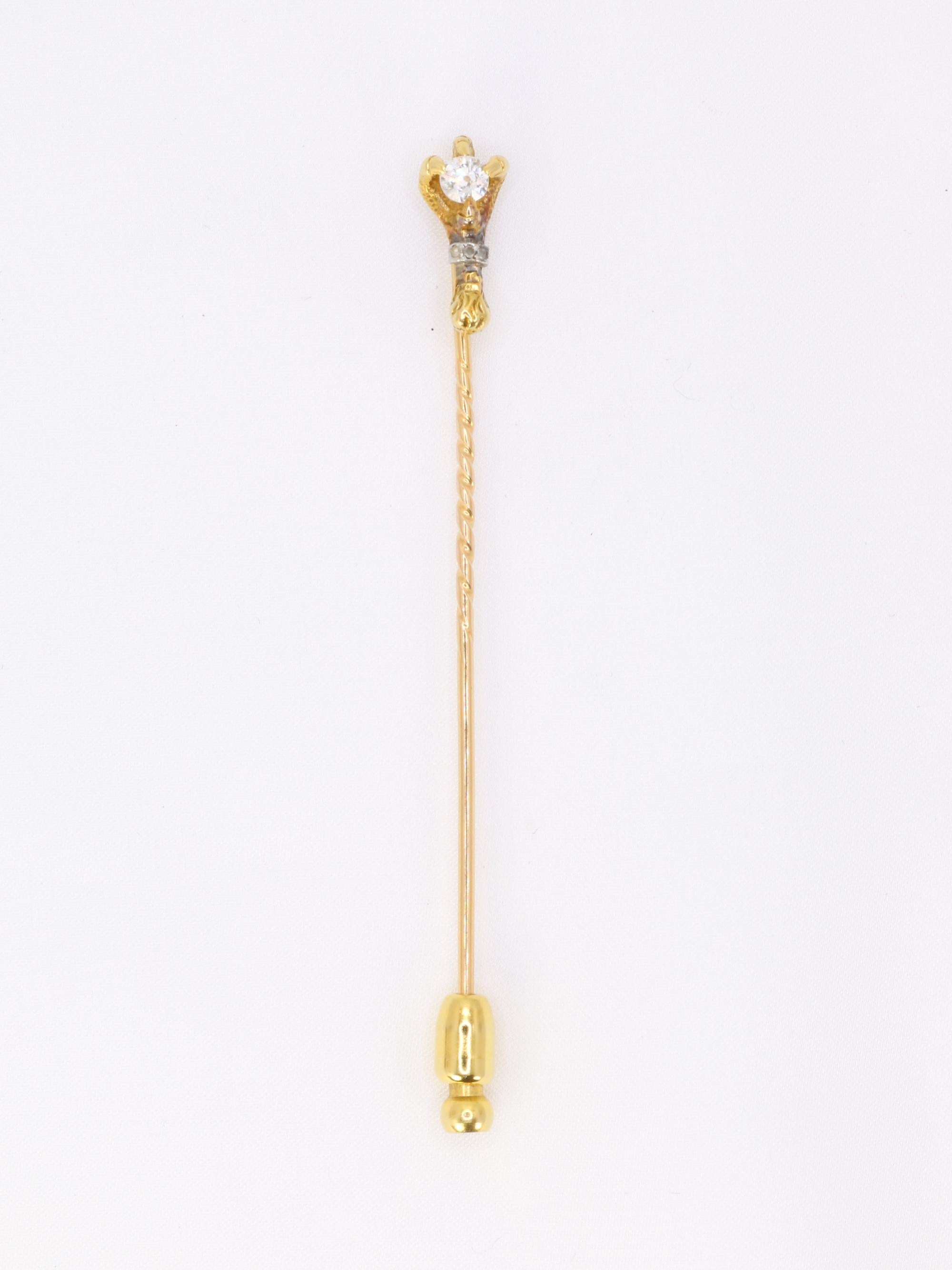 Epingle ancienne serre d'aigle or jaune diamant taille ancienne