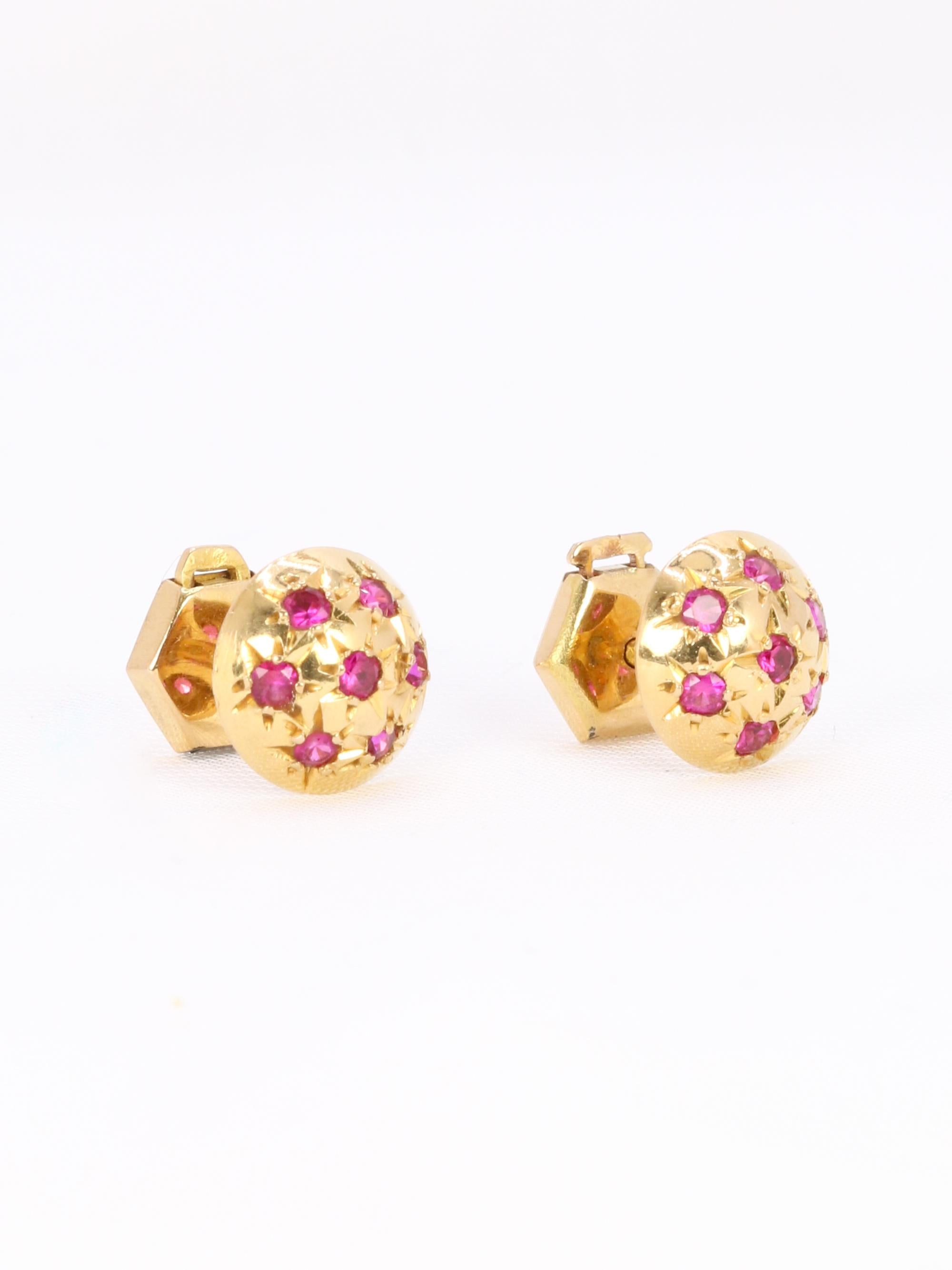 Boucles d'oreilles demi-boules or jaune rubis serti étoile