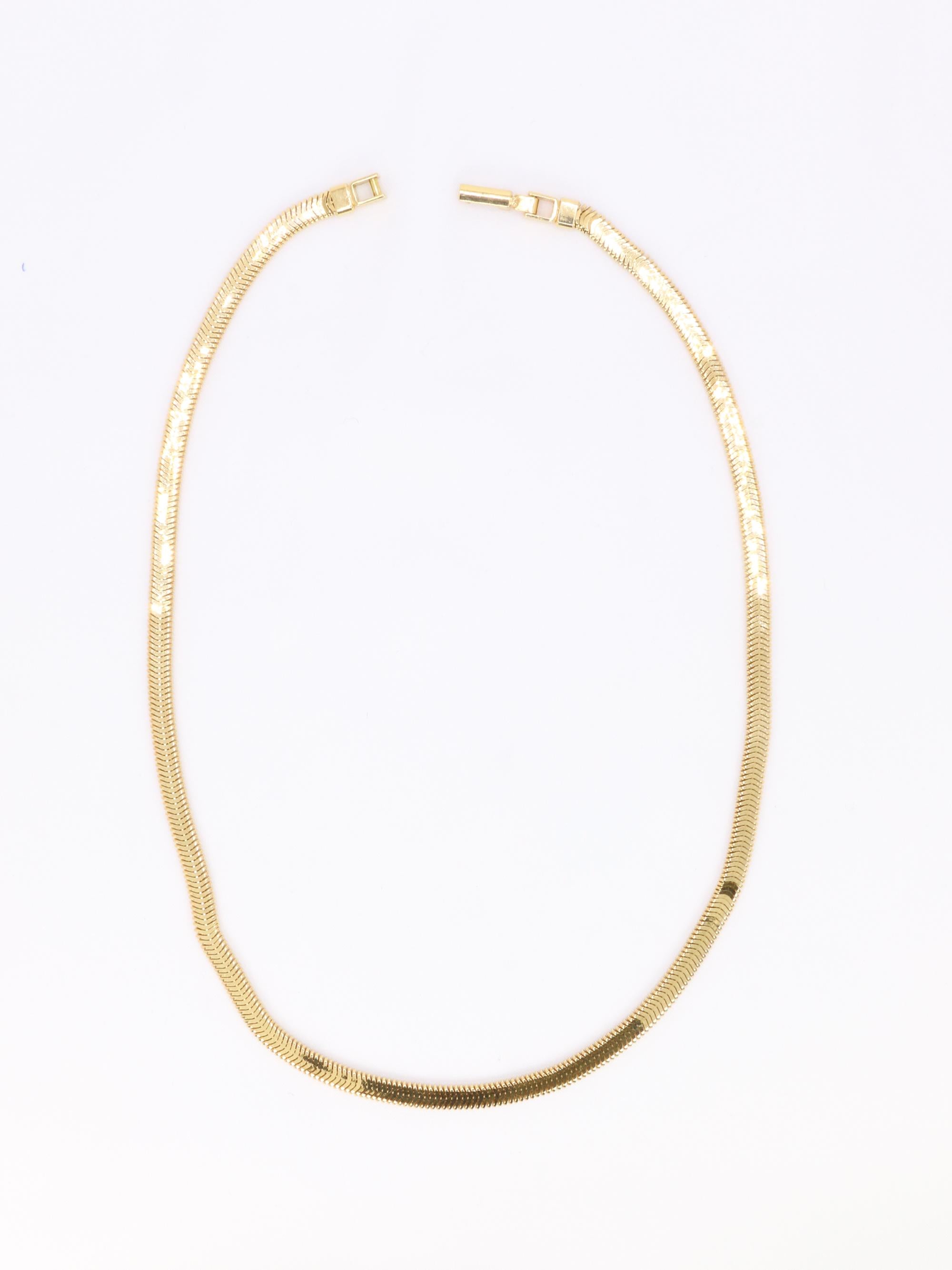 Collier chaine vintage or jaune maille plate
