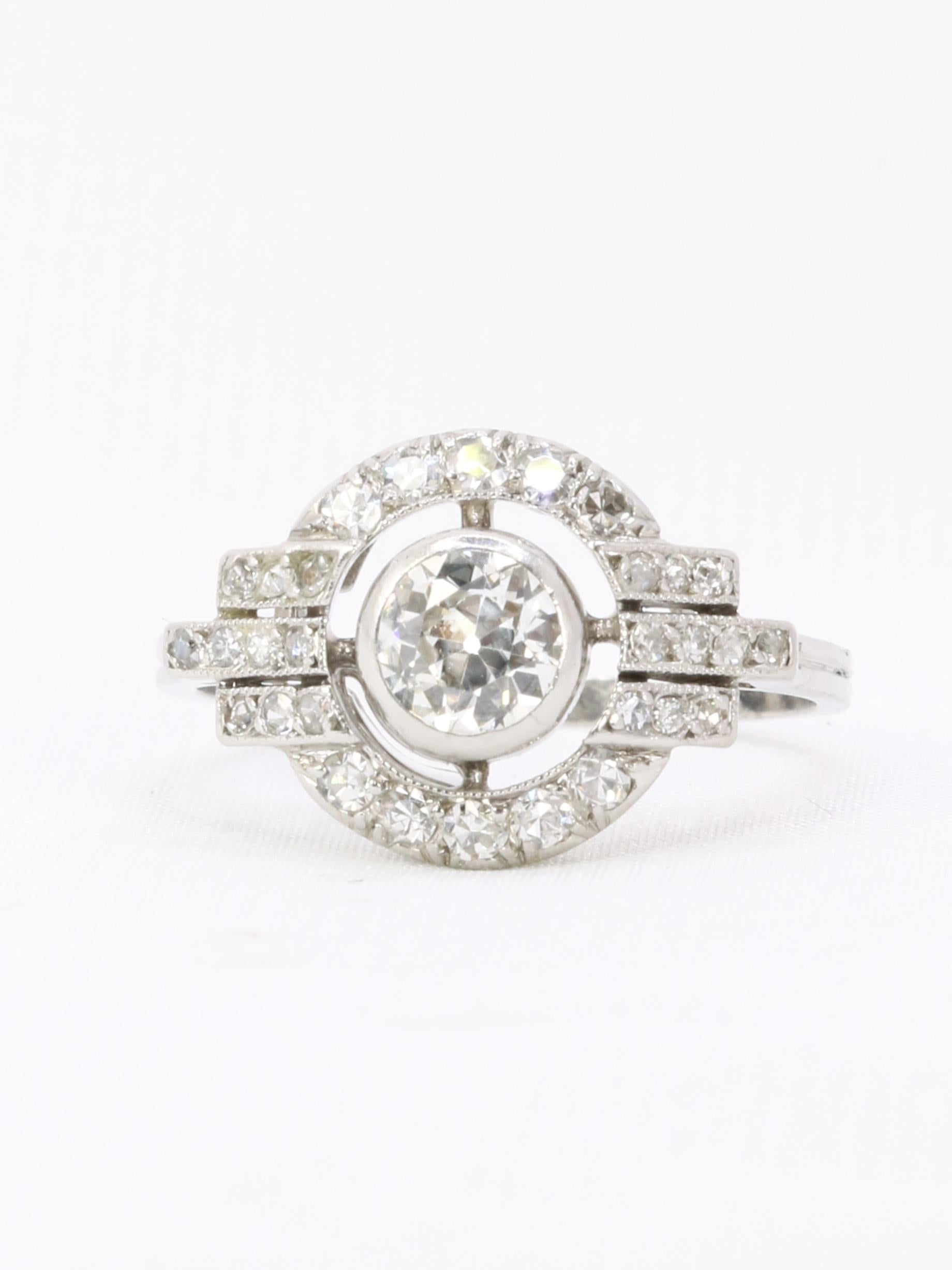 Bague Art Deco diamants platine