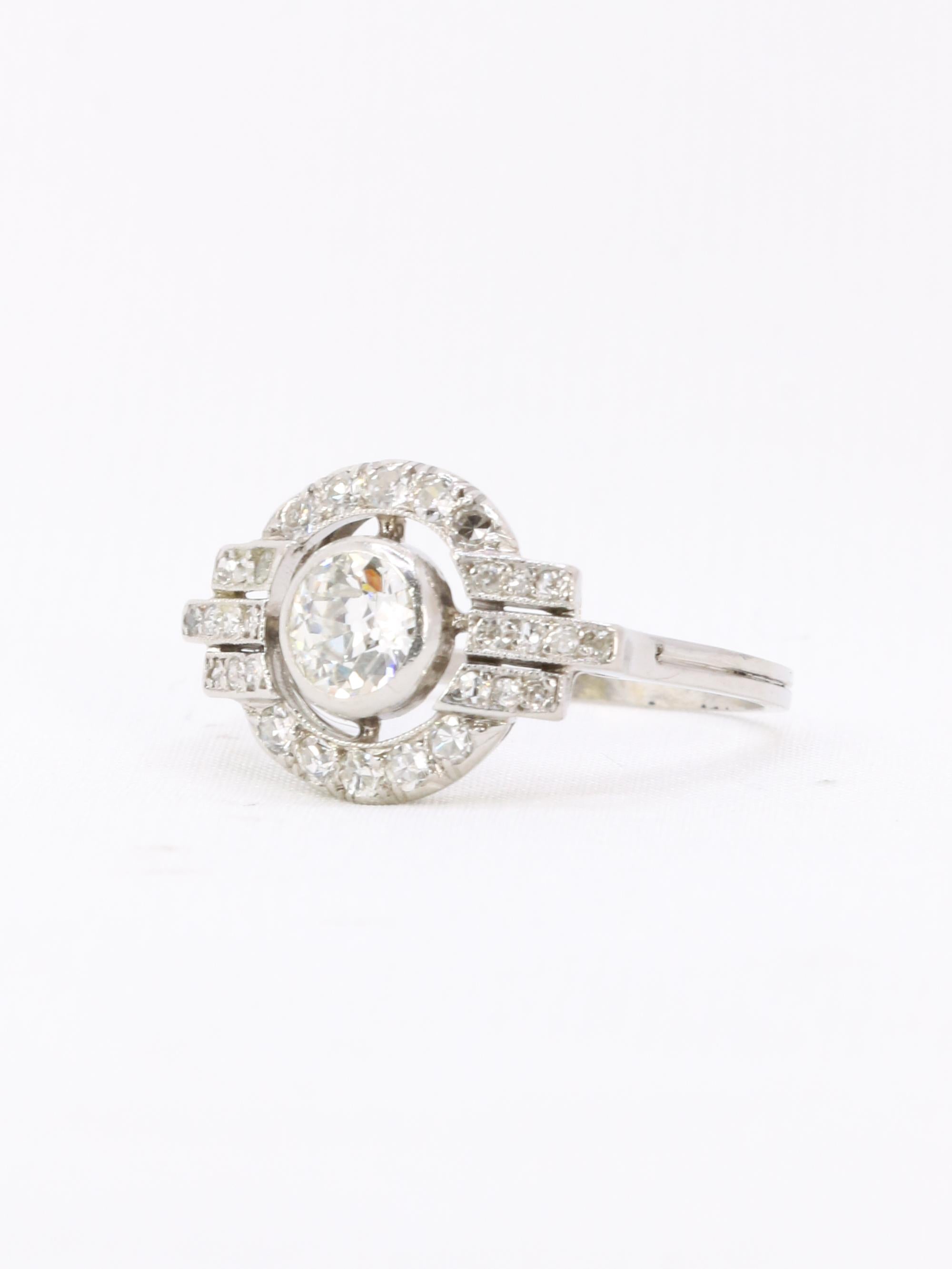 Bague Art Deco diamants platine